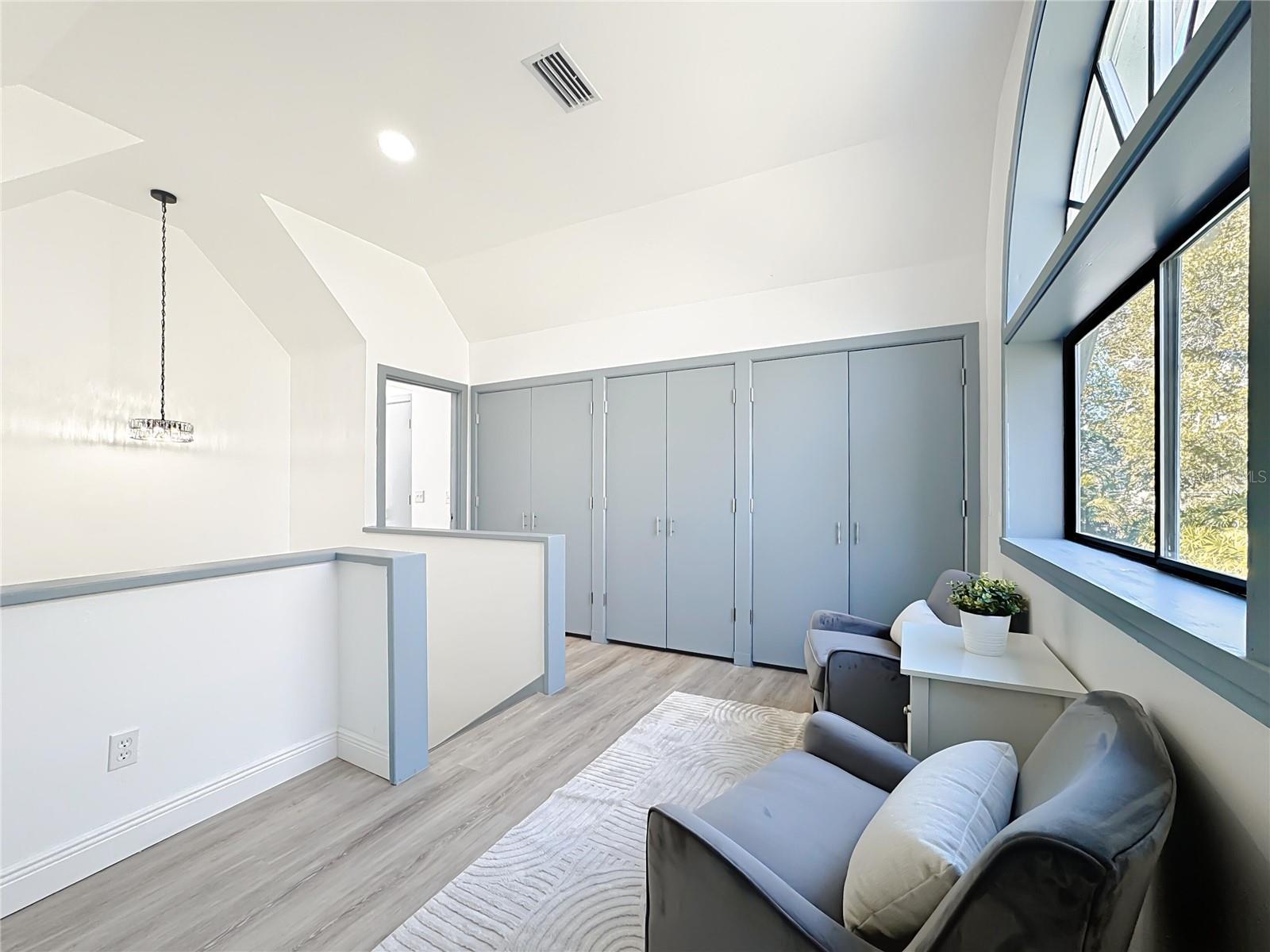 LAKE BINGHAM WOODS EAST - Residential