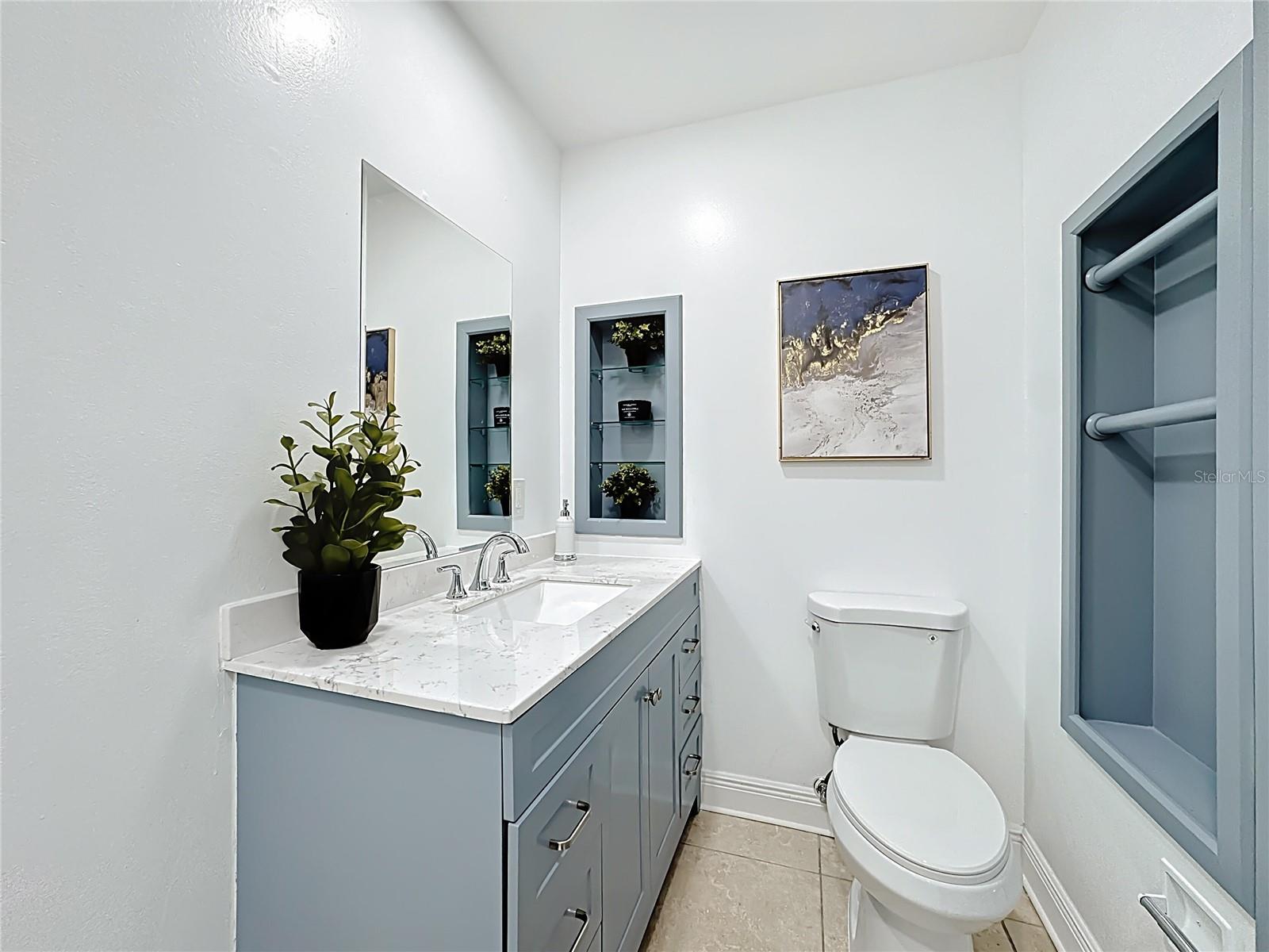 LAKE BINGHAM WOODS EAST - Residential