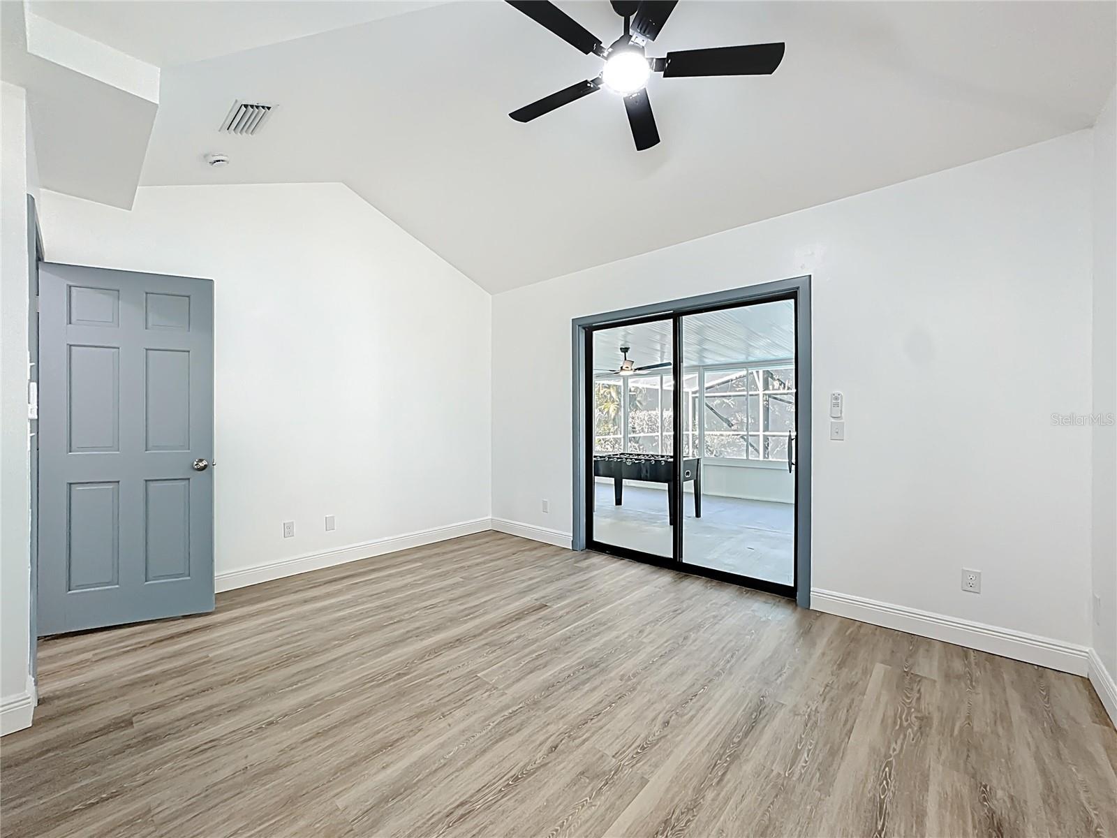 LAKE BINGHAM WOODS EAST - Residential