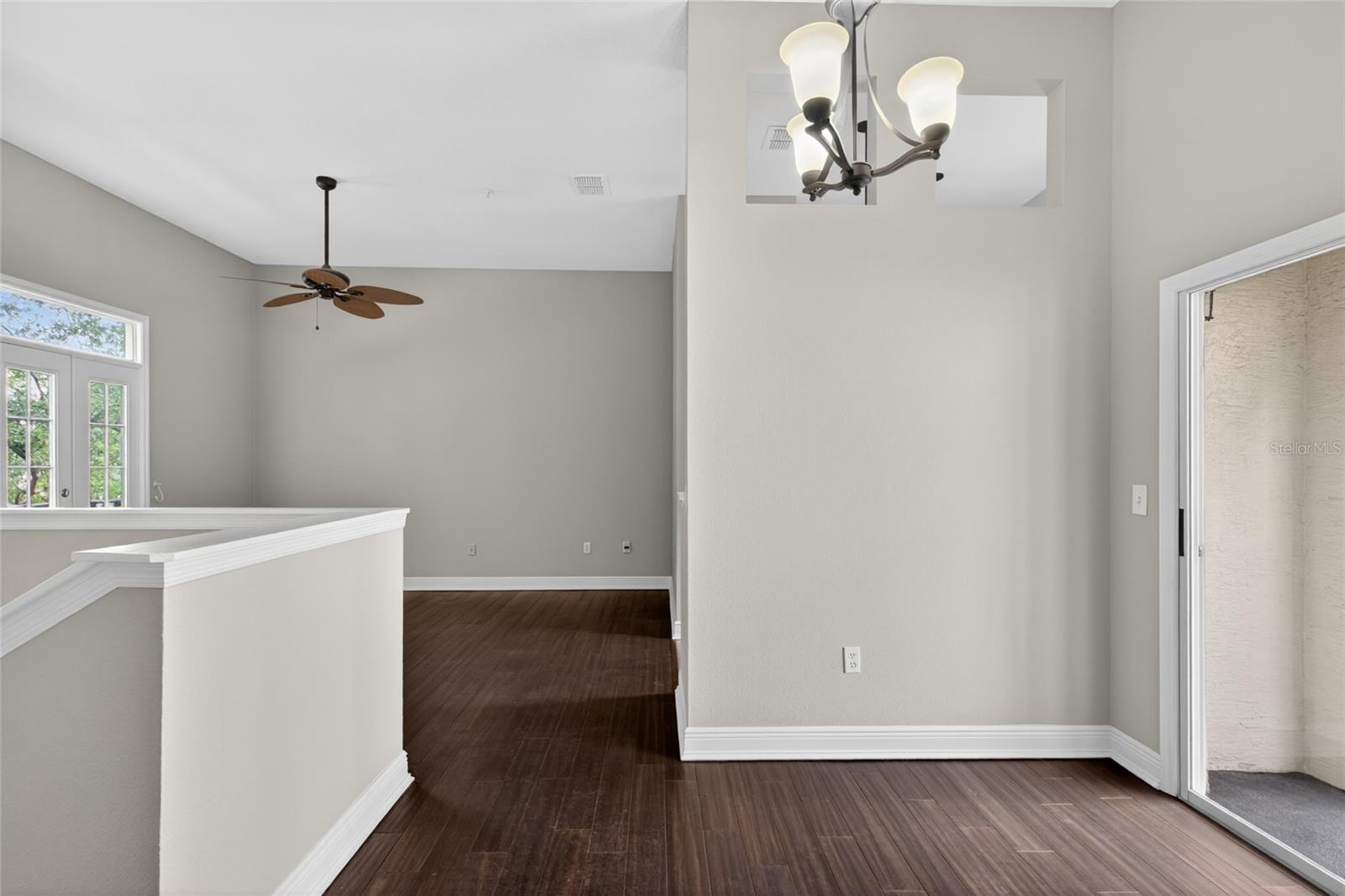 HARBOUR PLACE CITY HOMES A CON - Residential