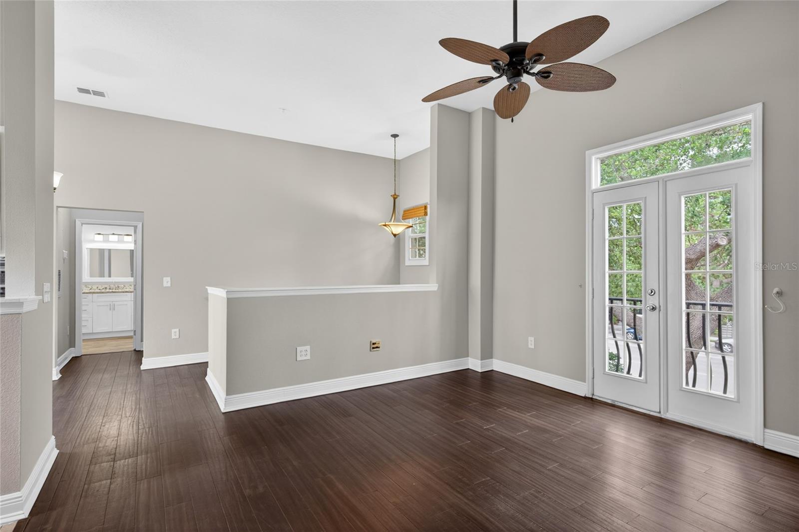 HARBOUR PLACE CITY HOMES A CON - Residential