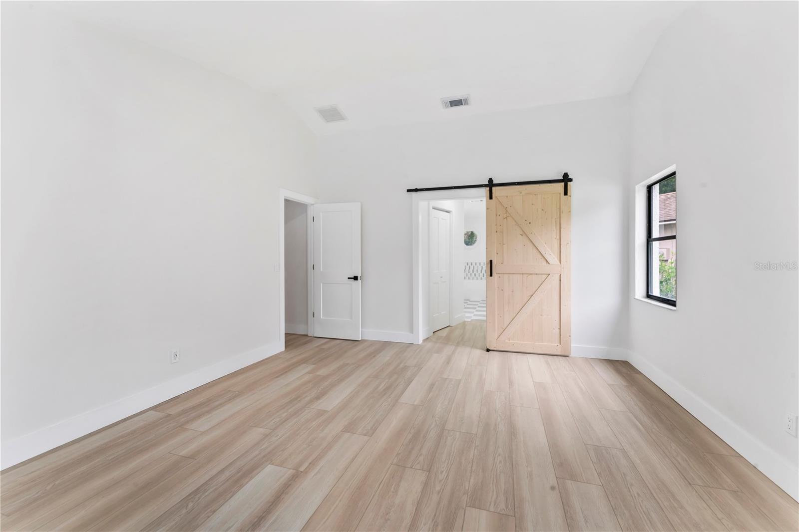BLOOMINGDALE SEC J J - Residential