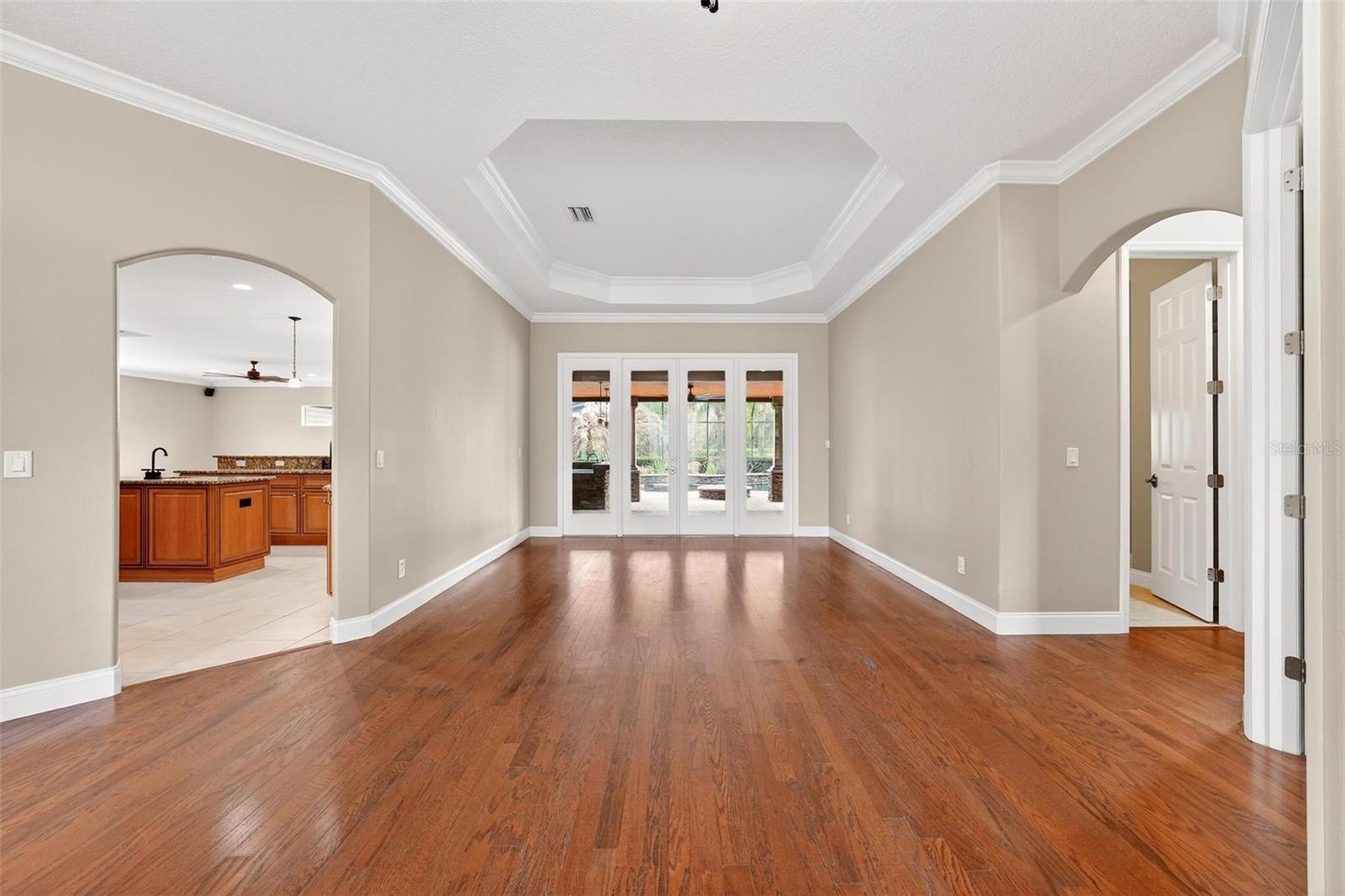 DORA ESTATES - Residential