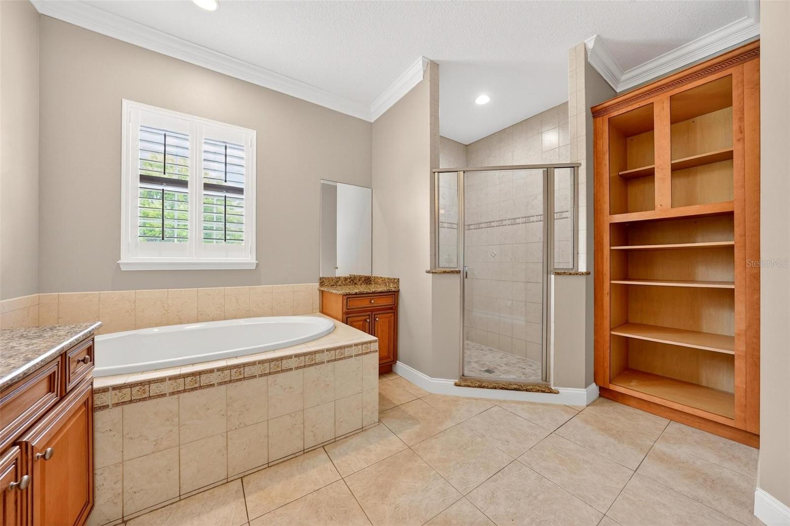 DORA ESTATES - Residential