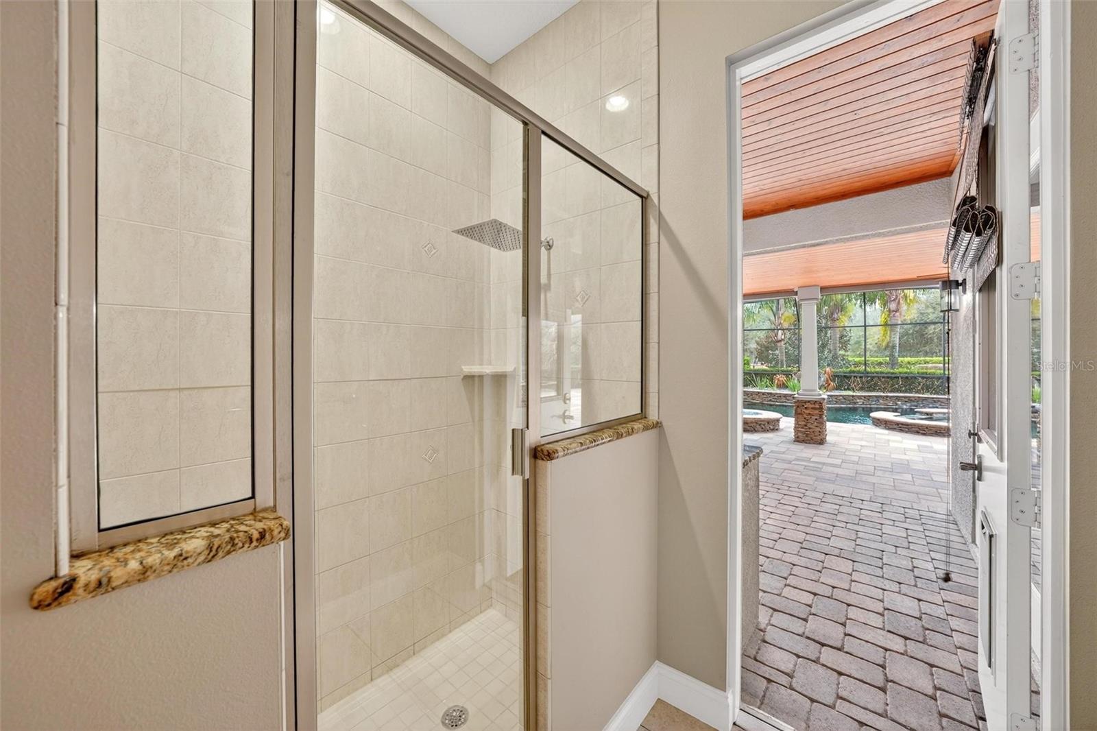 DORA ESTATES - Residential