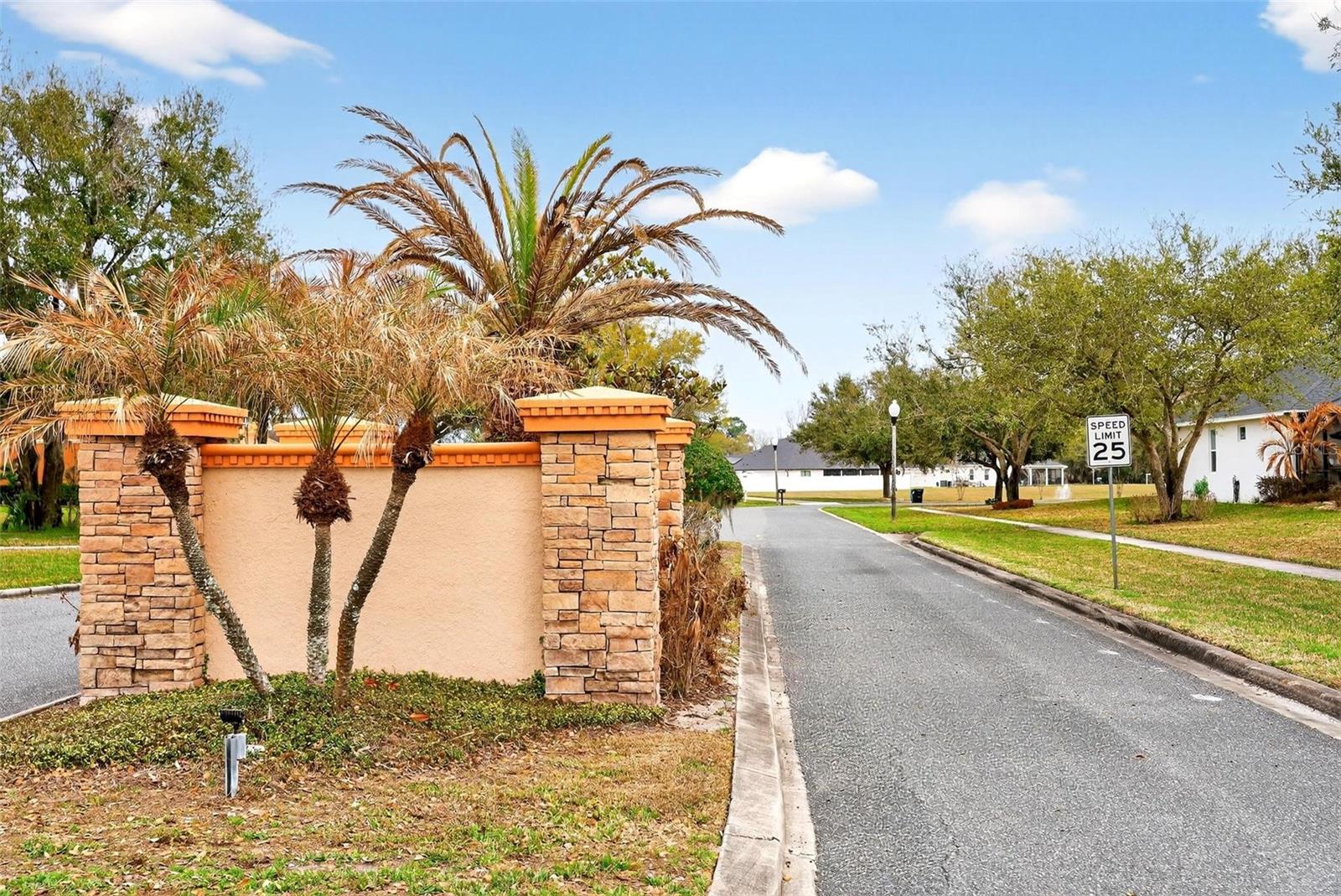 DORA ESTATES - Residential