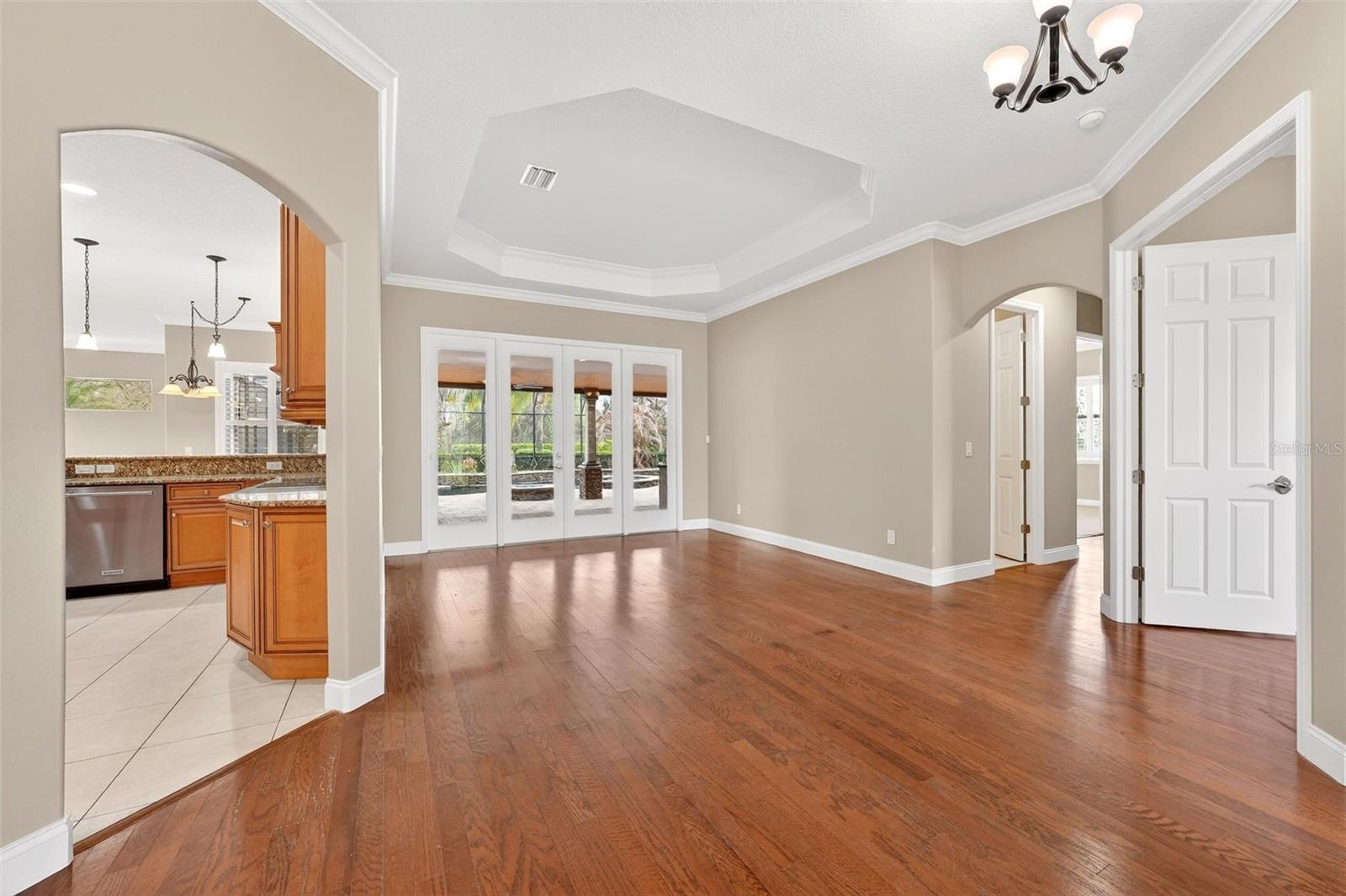 DORA ESTATES - Residential