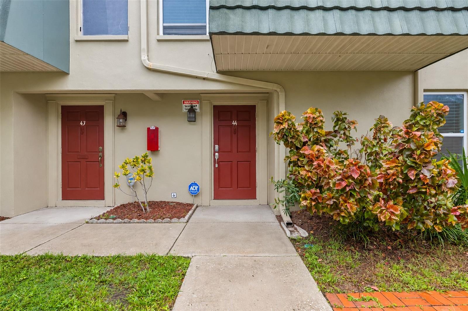 1799 N HIGHLAND AVENUE 44