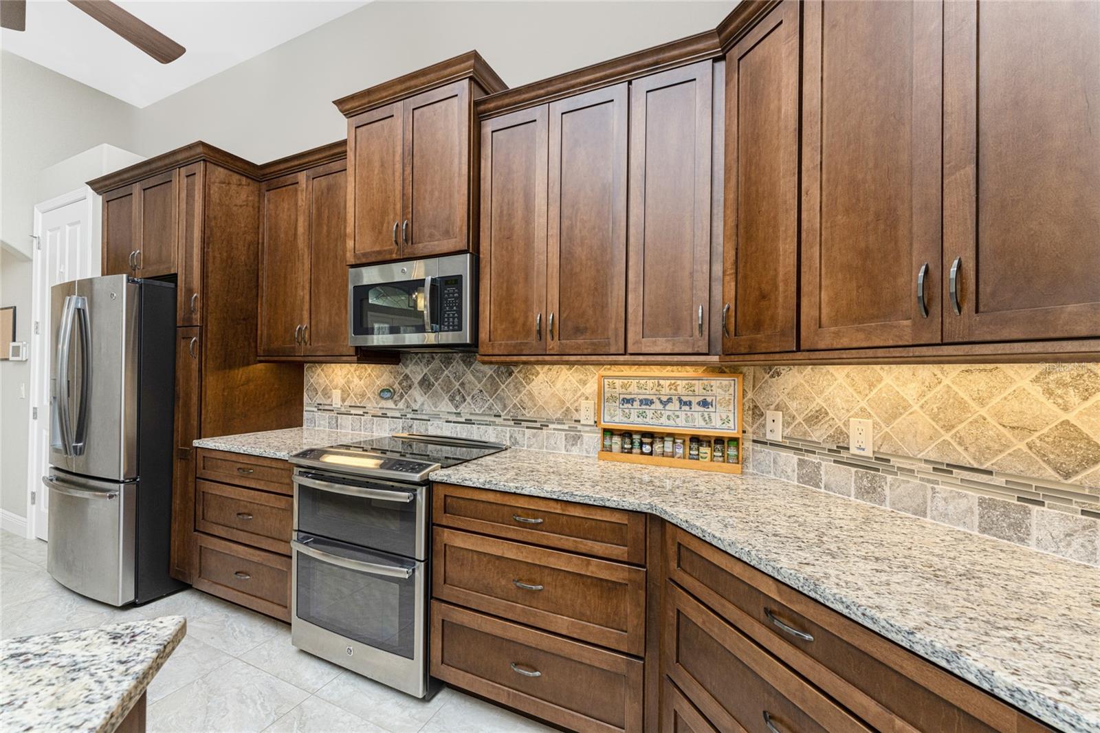 BURNT STORE LAKES - Residential