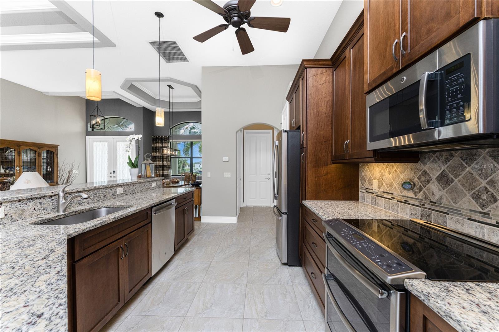 BURNT STORE LAKES - Residential