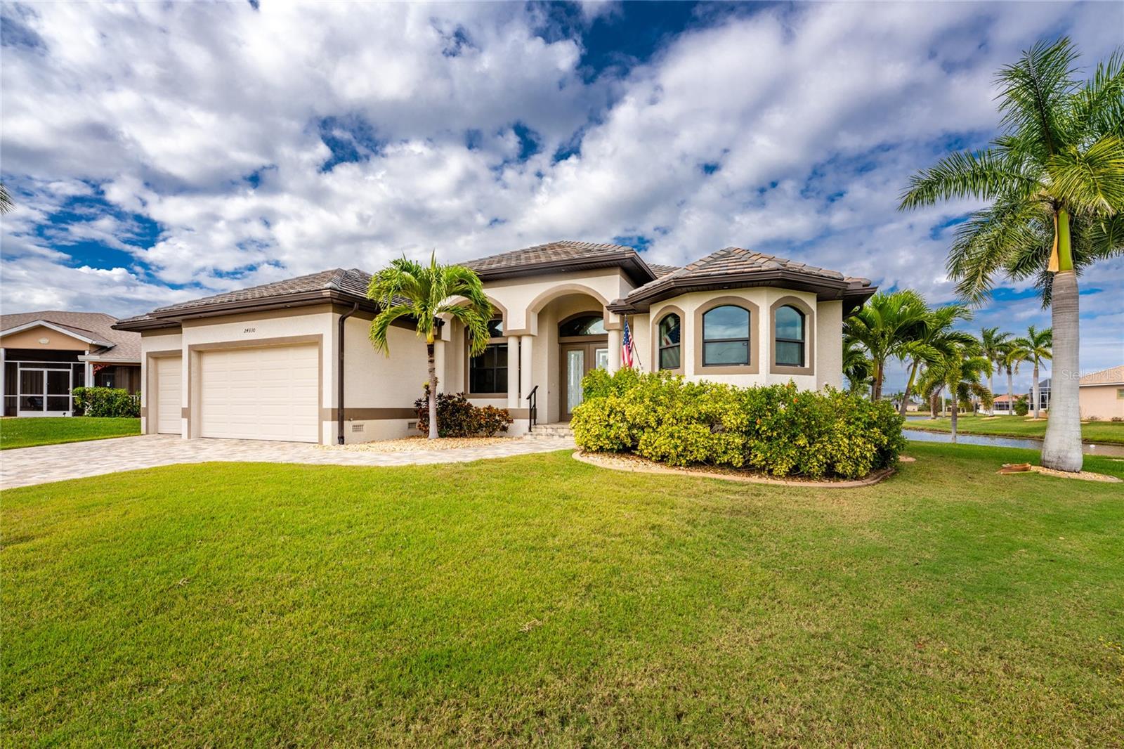 BURNT STORE LAKES - Residential