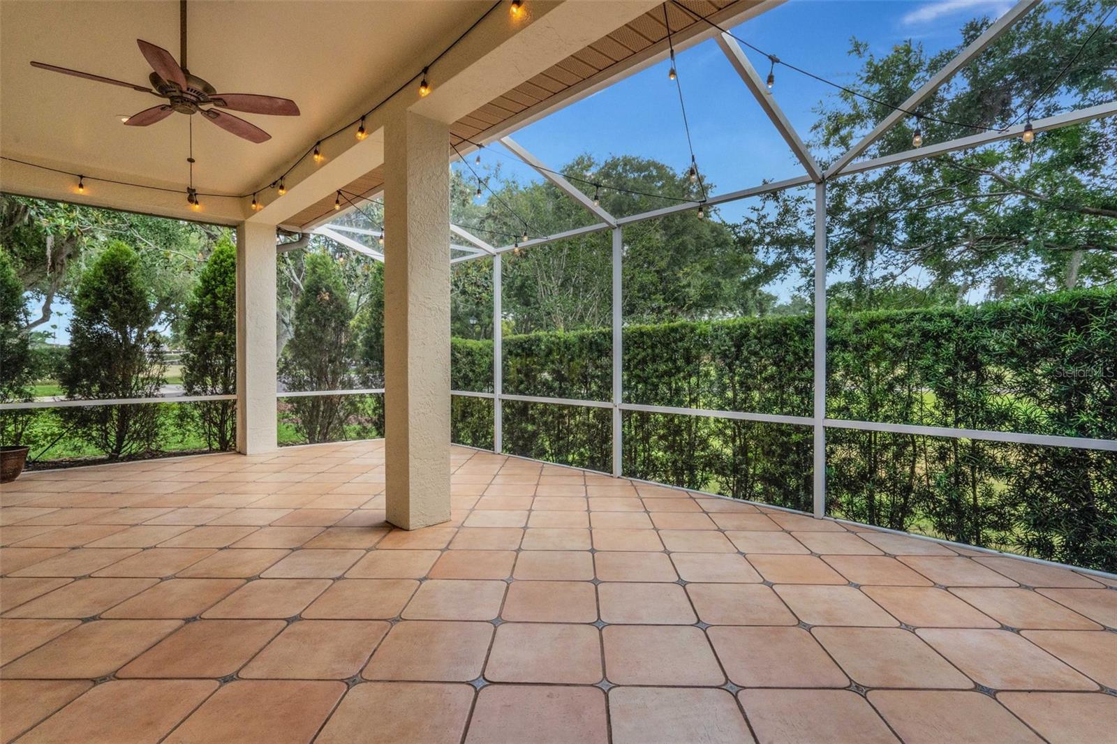 PRESTWICK - Residential Lease