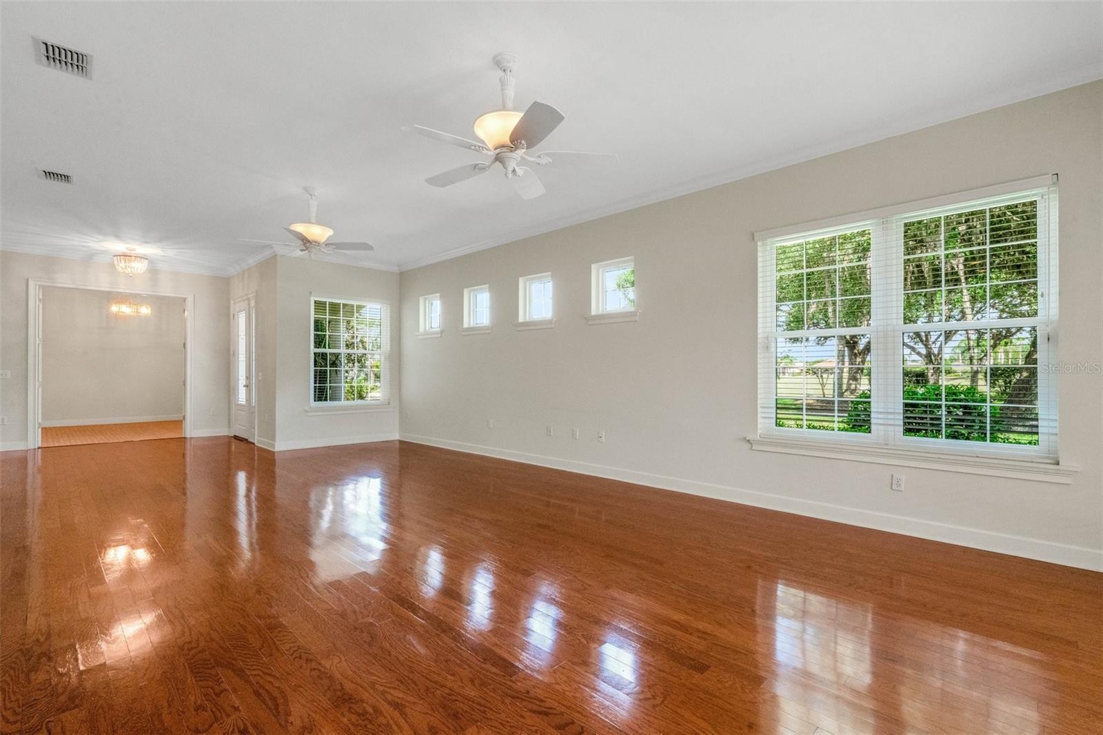 PRESTWICK - Residential Lease