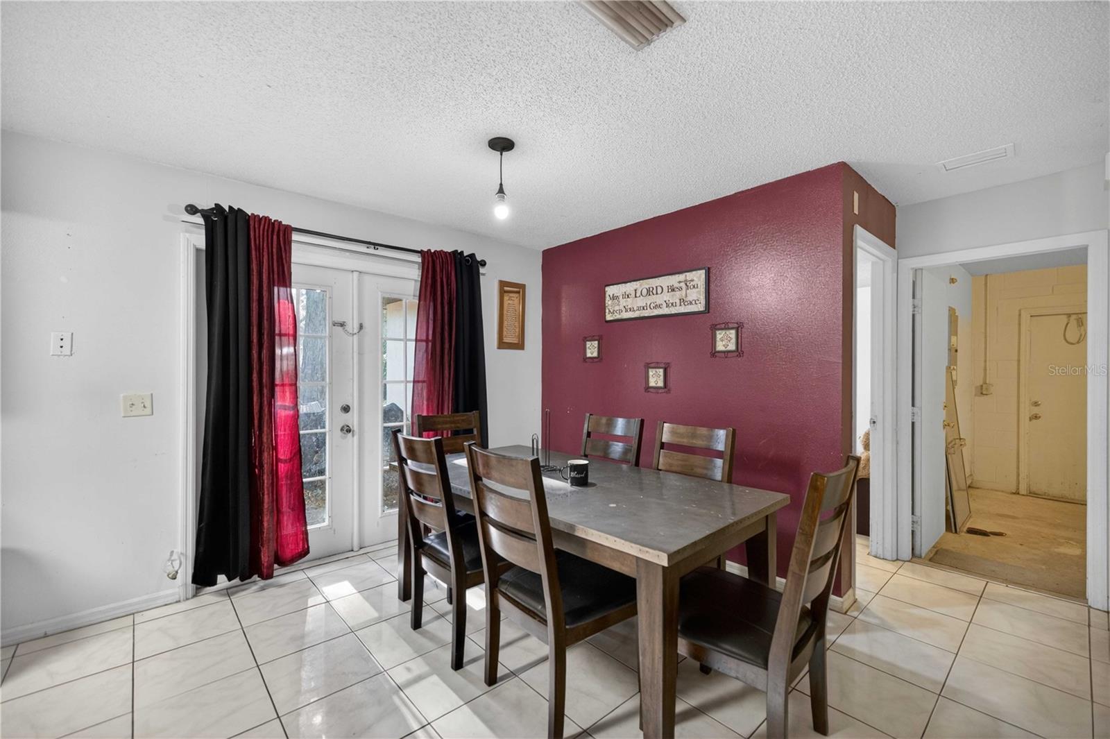 ASHLEY HEIGHTS - Residential