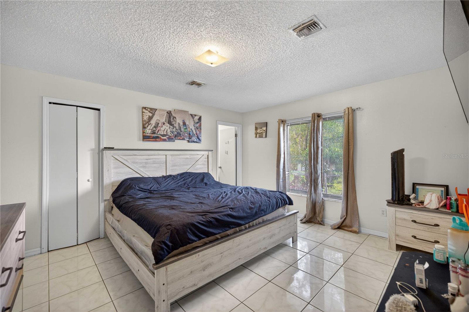 ASHLEY HEIGHTS - Residential