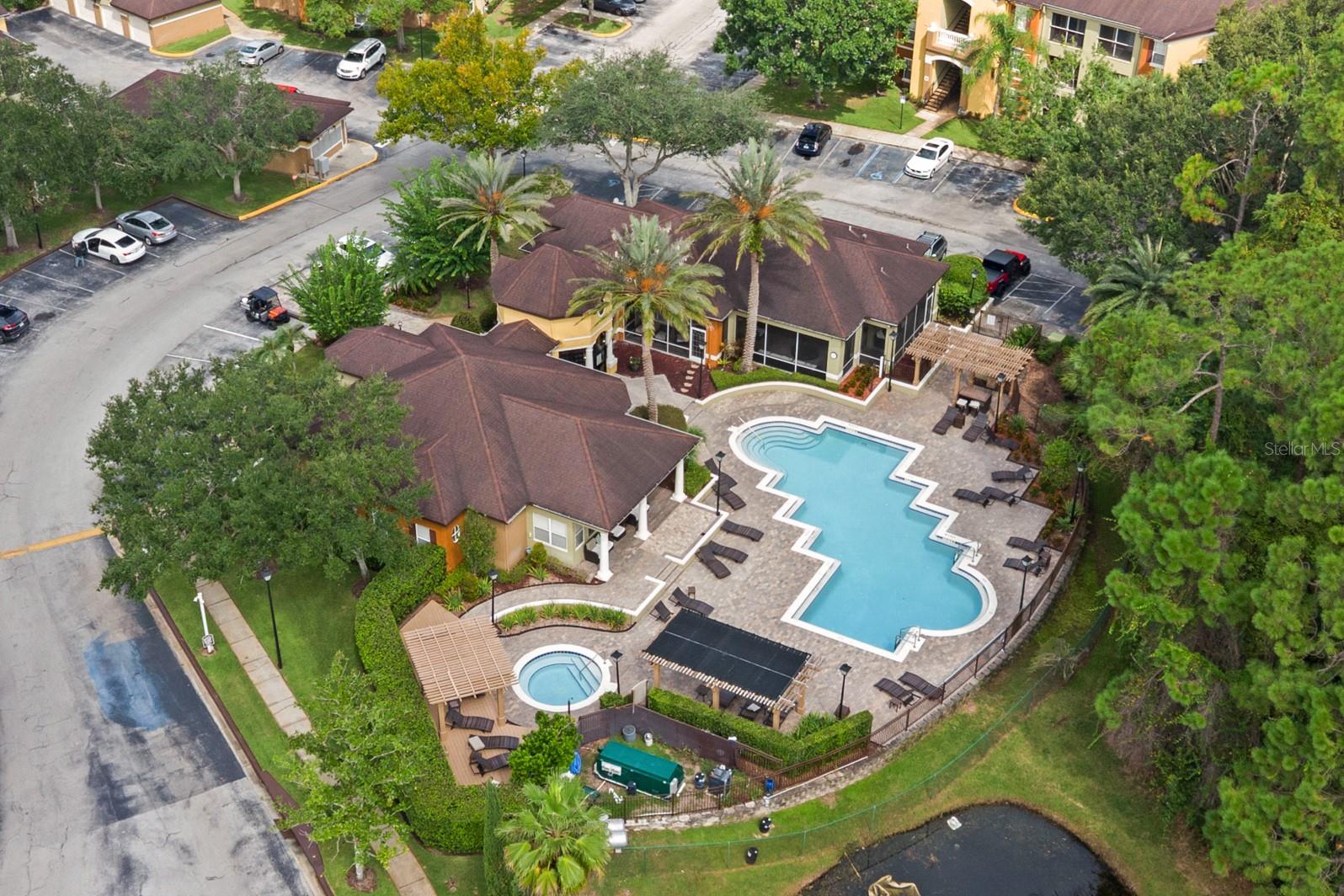 724 CREST PINES DRIVE 511