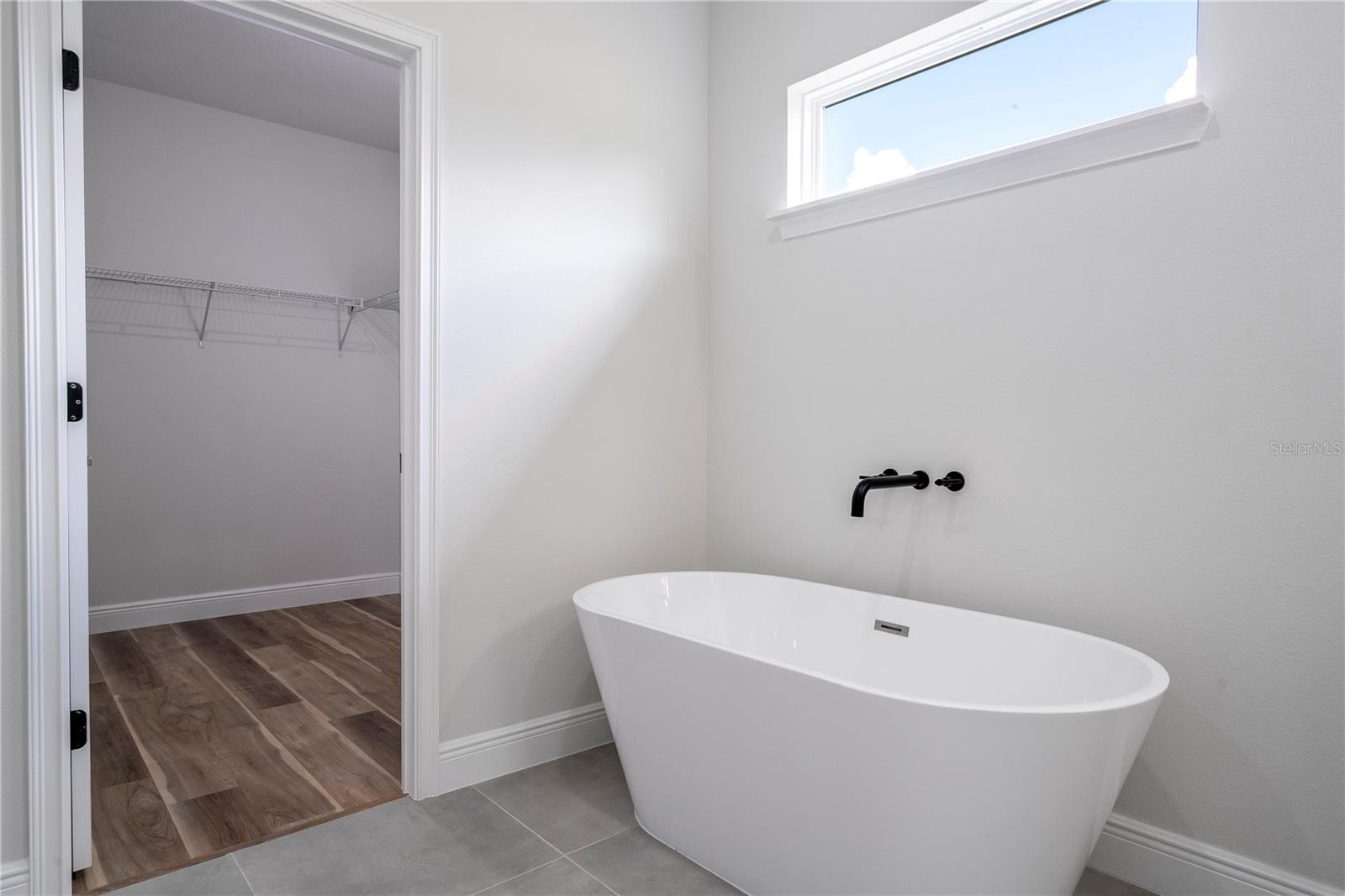 MARION OAKS UN 5 - Residential