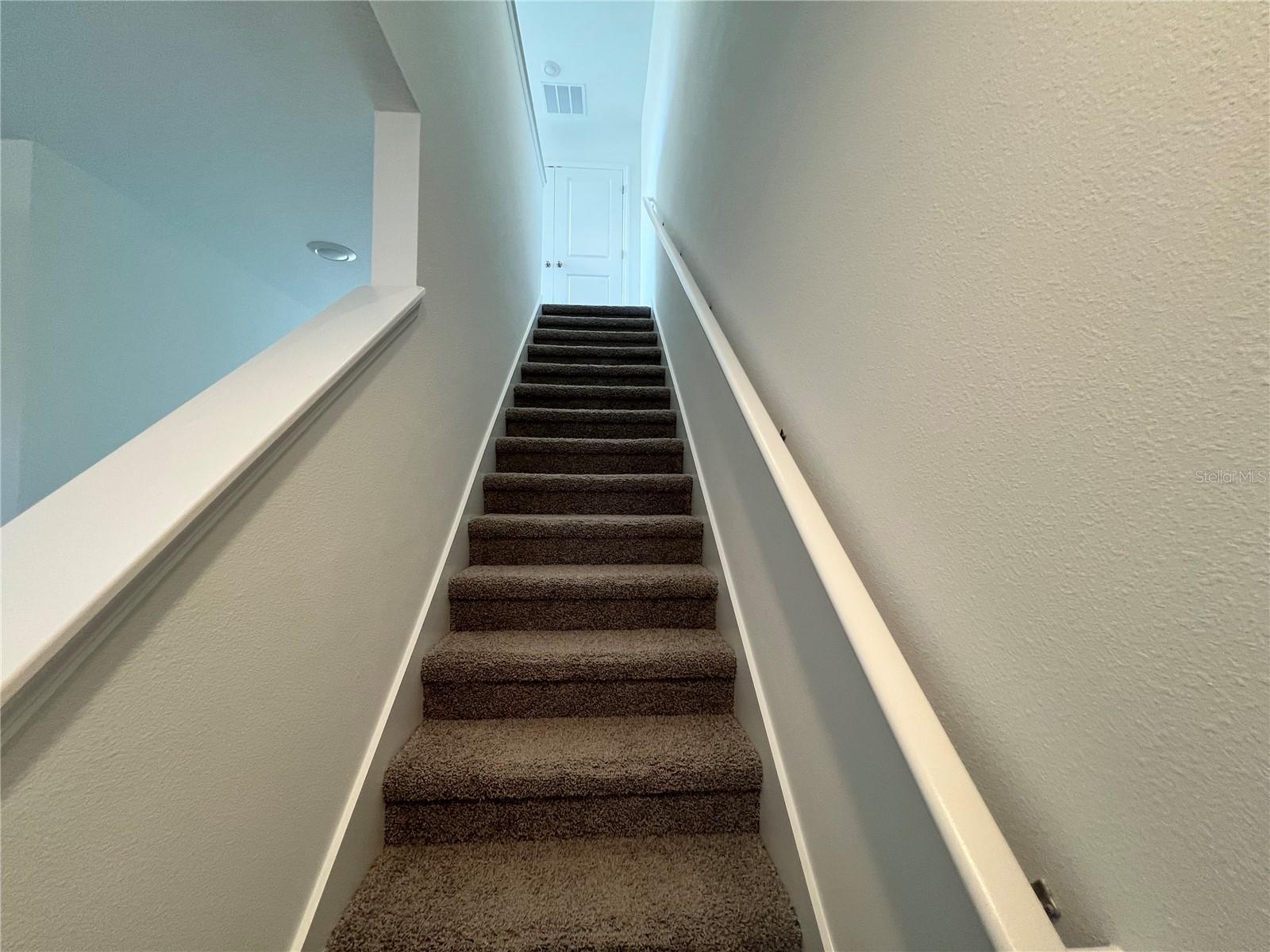 MANGROVE POINT PHASE 1 LOT 1 - Residential Lease