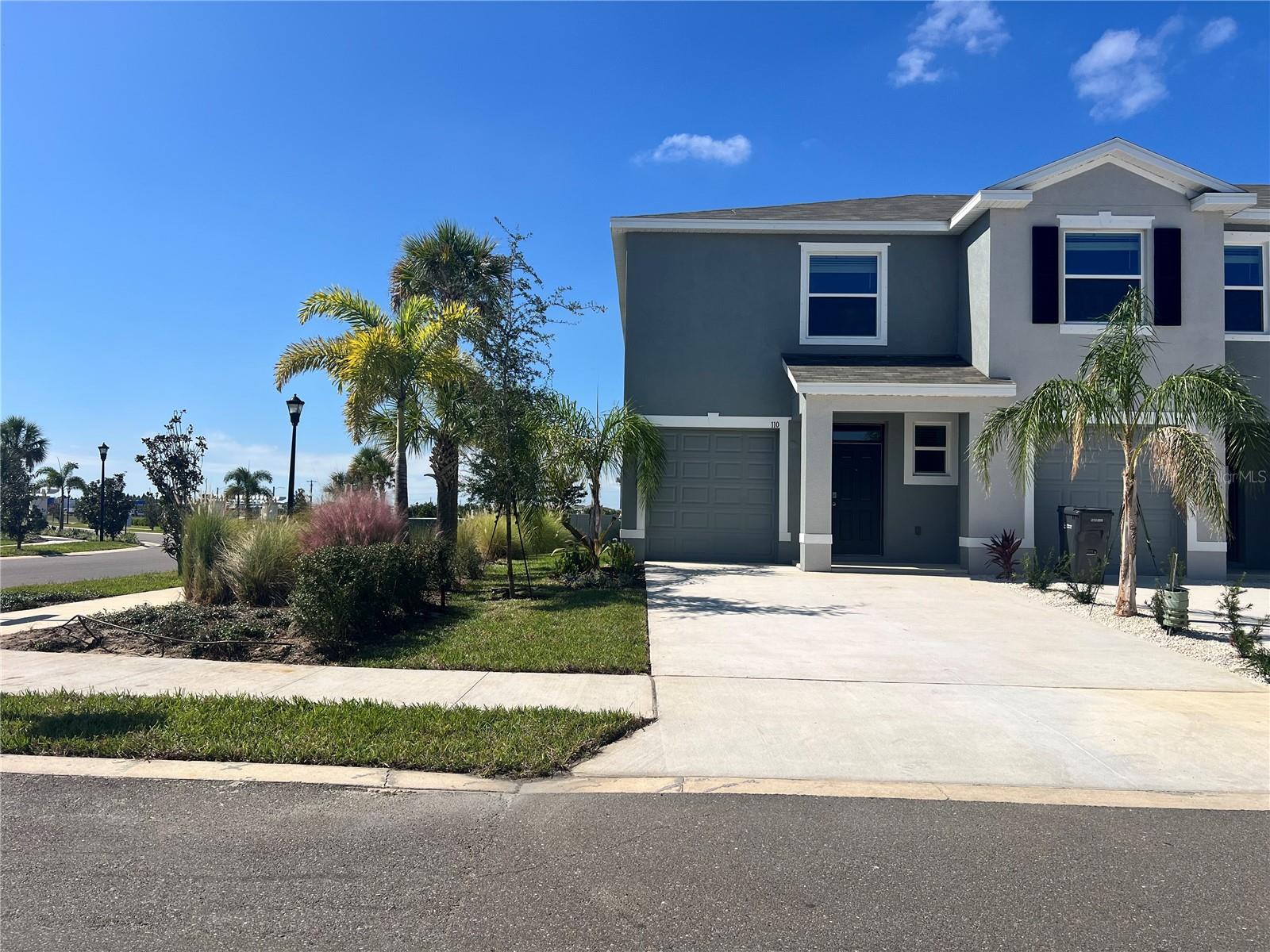 MANGROVE POINT PHASE 1 LOT 1 - Residential Lease