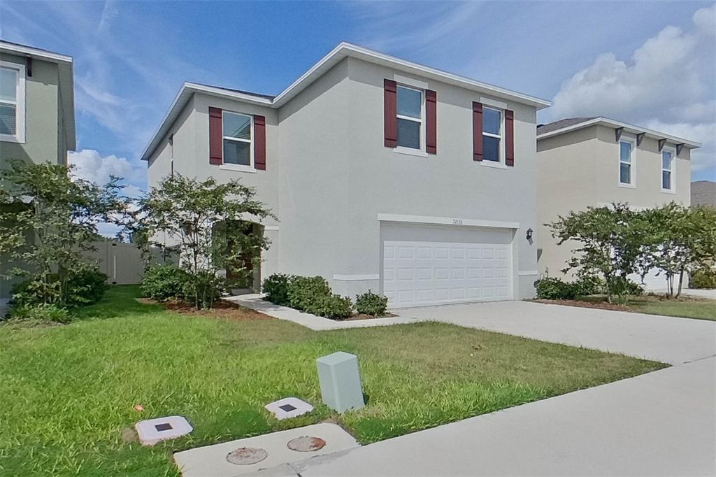 Photo of 32133 Katelin Circle, Leesburg, FL 34748 (MLS # O6382743)
