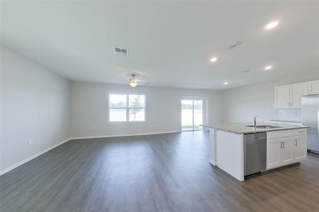 Photo of 32133 Katelin Circle, Leesburg, FL 34748 (MLS # O6382743)