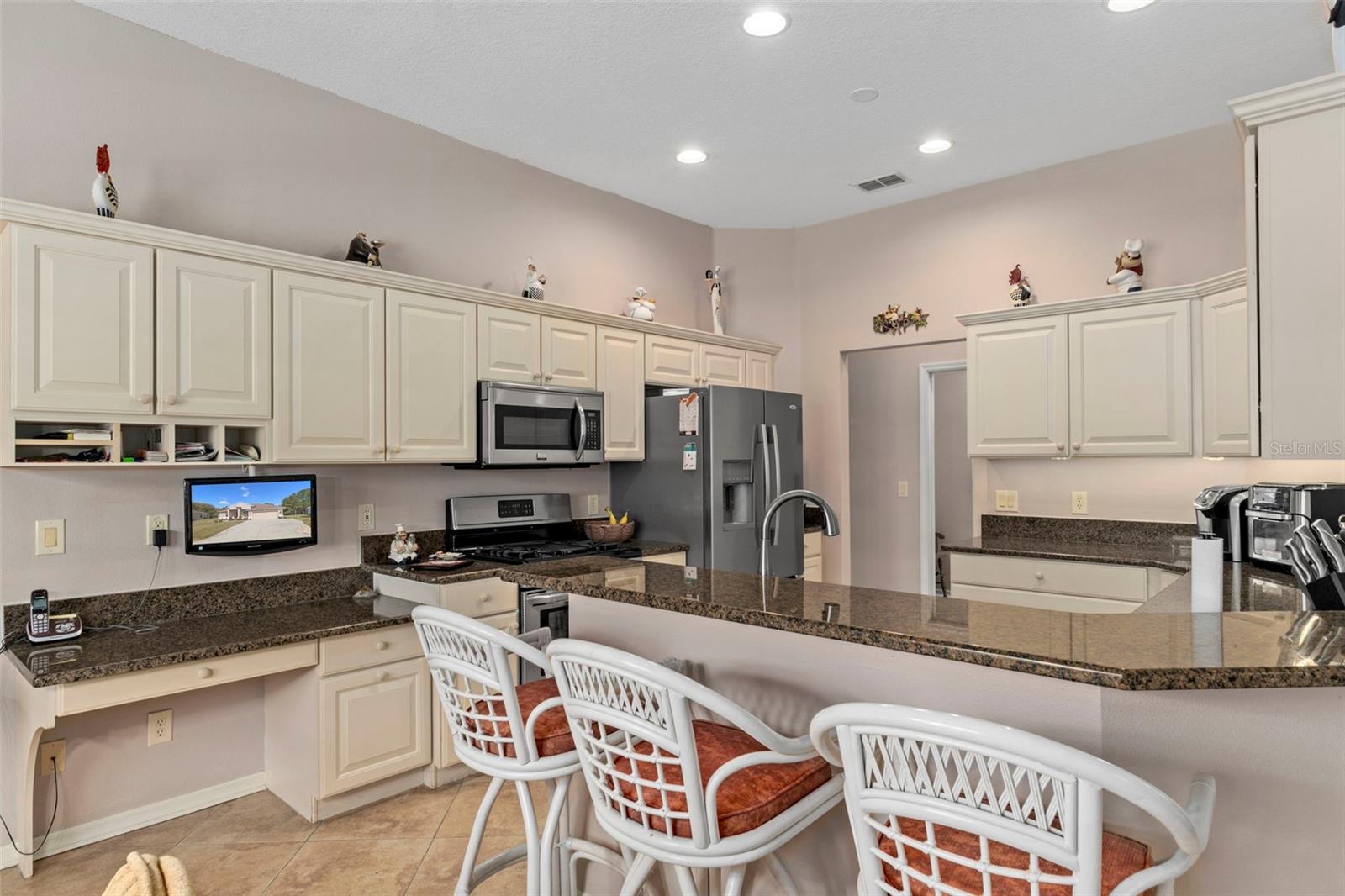 CANTERBURY LAKE ESTATES SECOND ADD - Residential