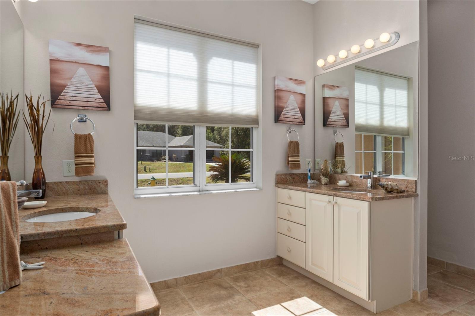 CANTERBURY LAKE ESTATES SECOND ADD - Residential