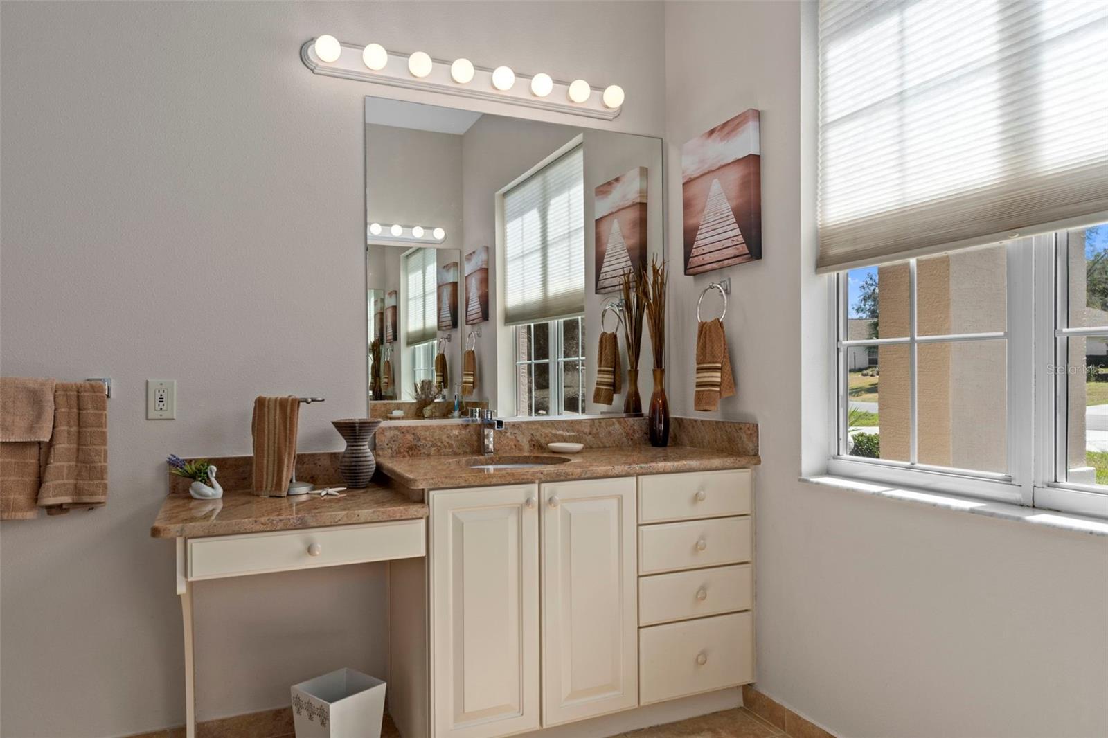 CANTERBURY LAKE ESTATES SECOND ADD - Residential