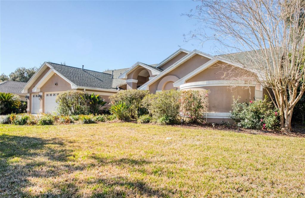 Photo of 4901 Hallstead Way, Tampa, FL 33647 (MLS # TB8467359)