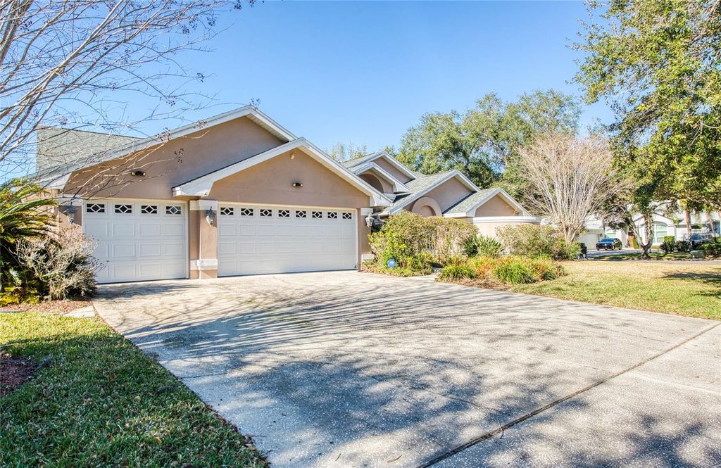 Photo of 4901 Hallstead Way, Tampa, FL 33647 (MLS # TB8467359)