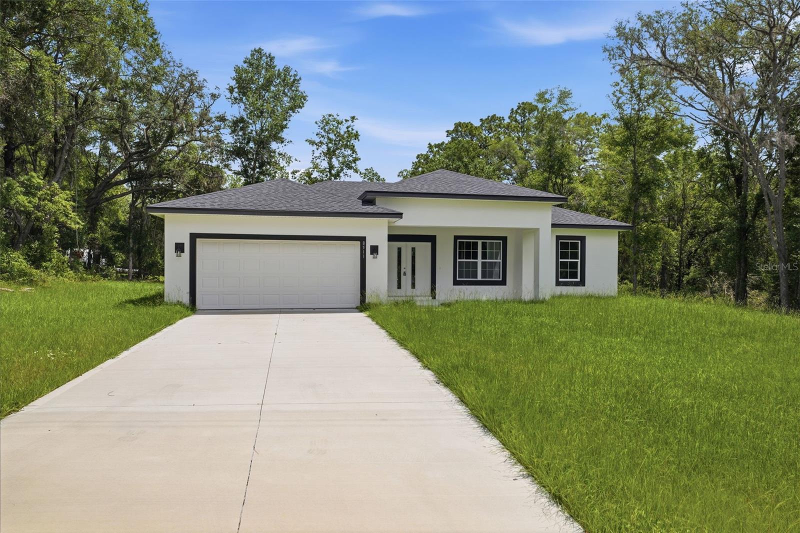 8511 N GOLFVIEW DRIVE