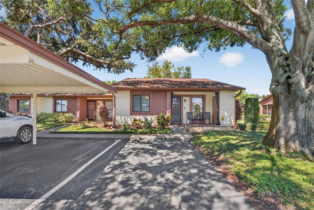 Photo of 7321 Greystone Drive, Hudson, FL 34667 (MLS # TB8431158)