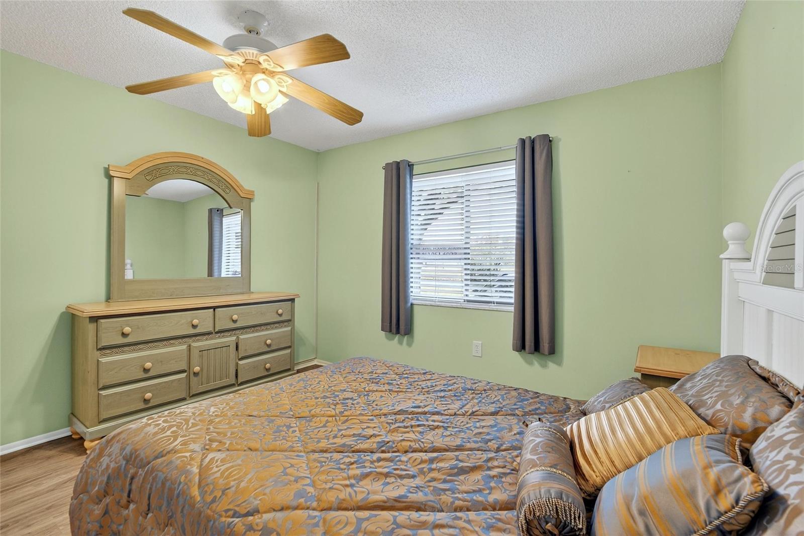 GLENWOOD VILLAGE CONDO - Residential