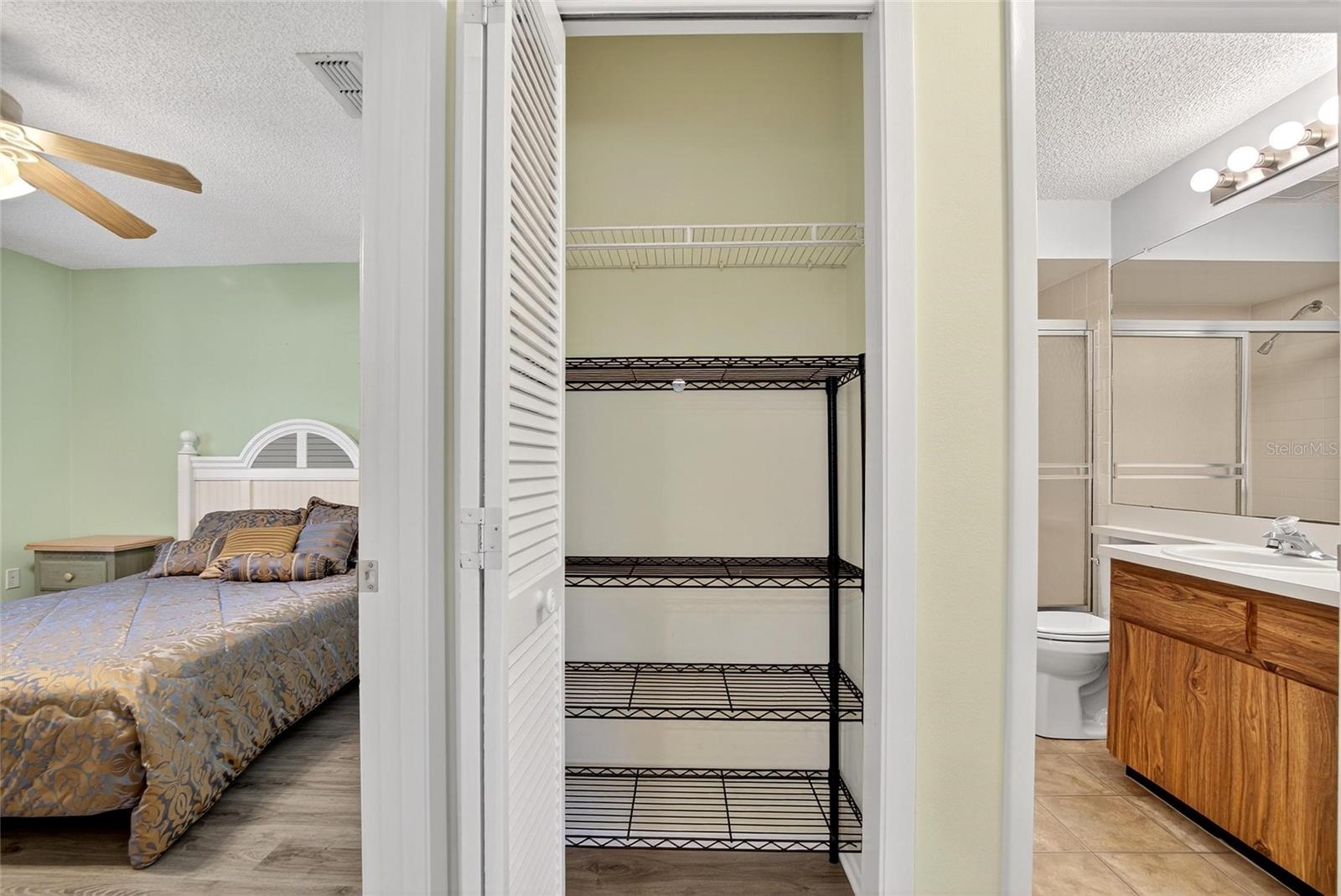 GLENWOOD VILLAGE CONDO - Residential