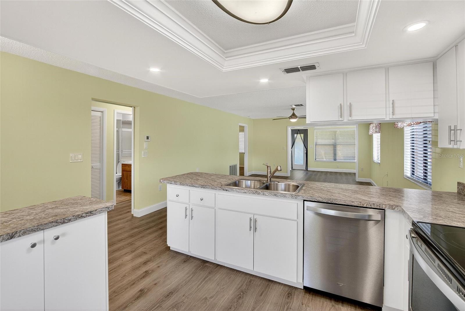 GLENWOOD VILLAGE CONDO - Residential