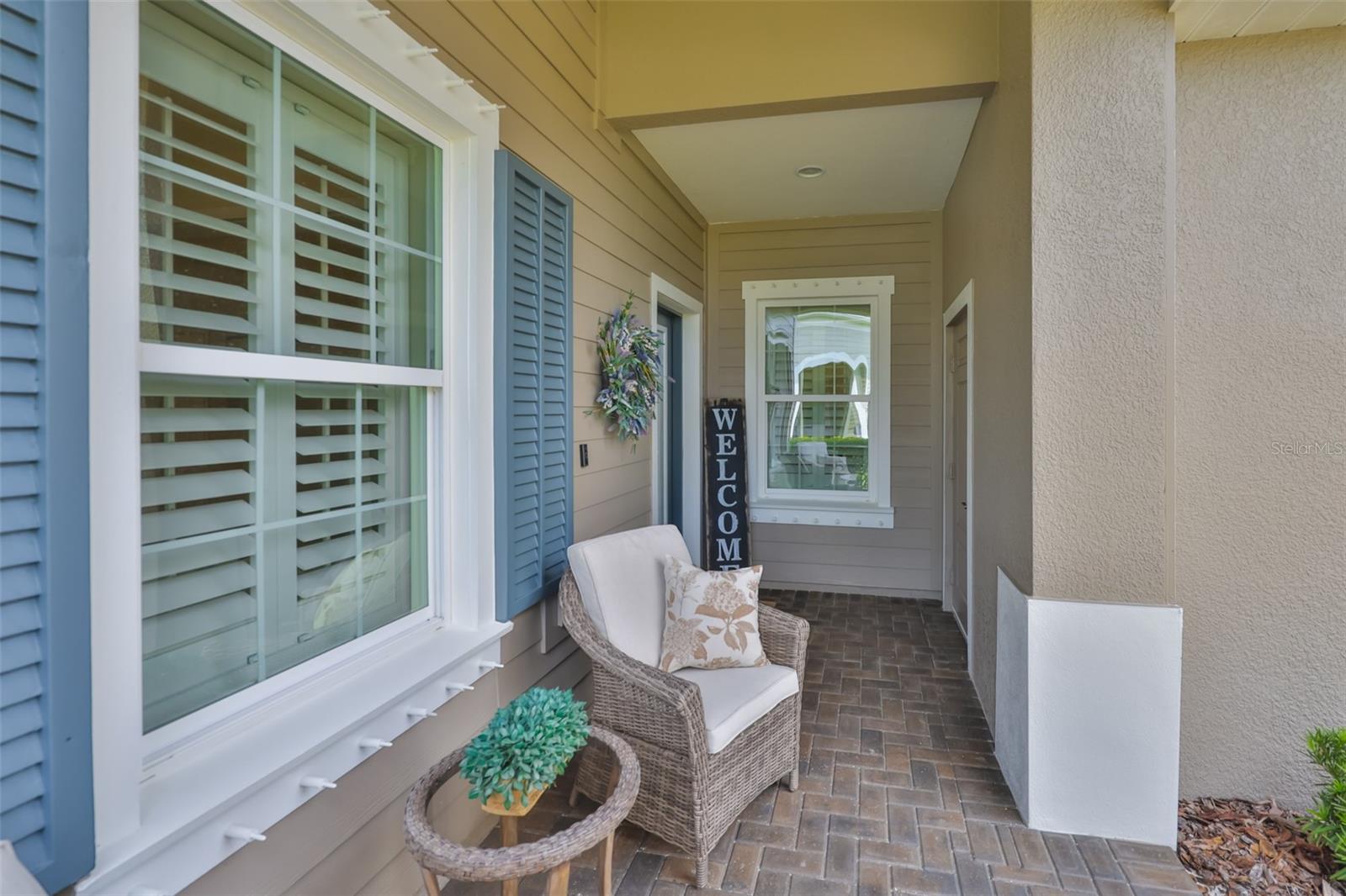 7406 PARKSHORE DRIVE
