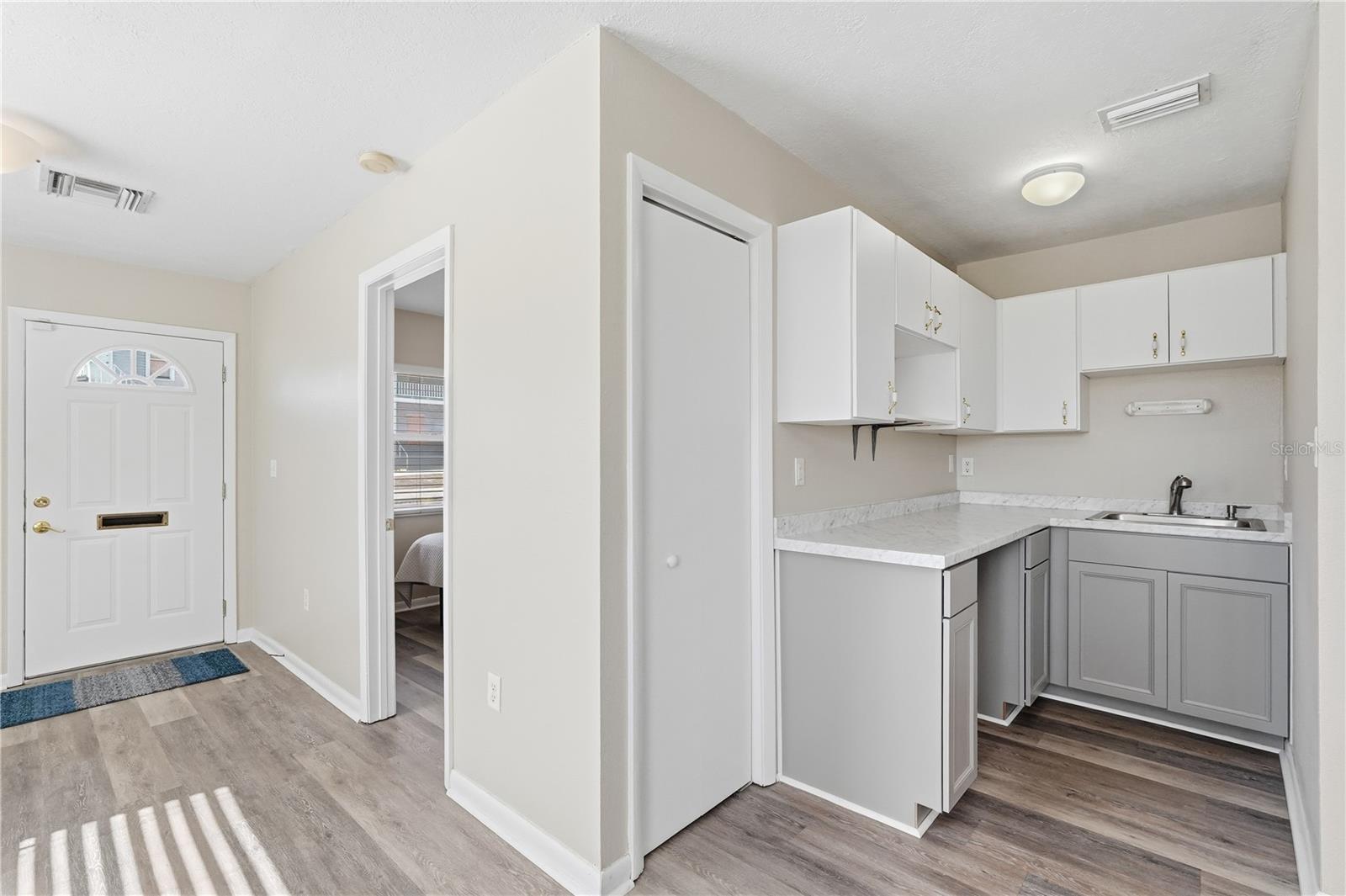 MAGNOLIA HEIGHTS - Commercial Sale