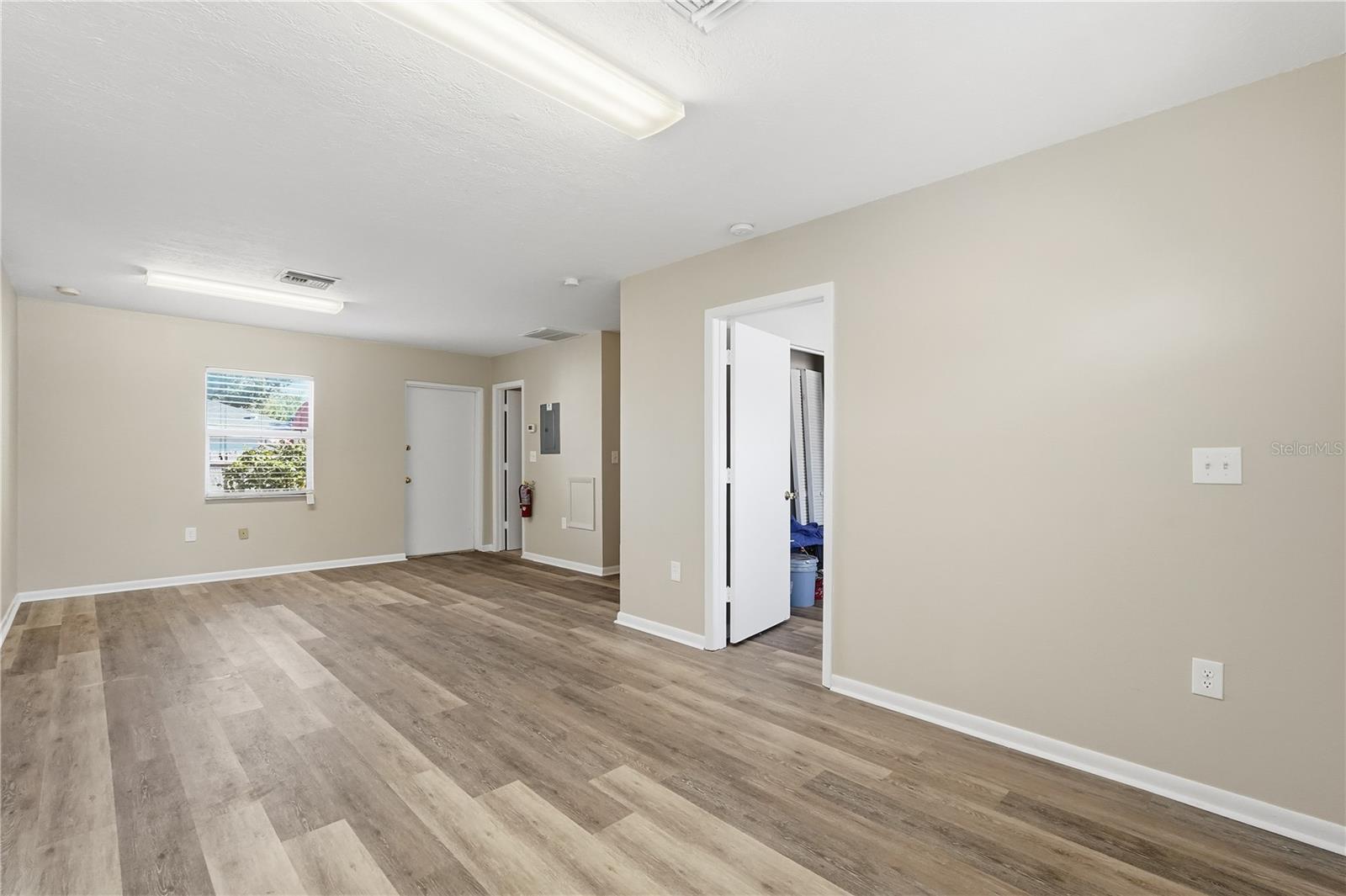 MAGNOLIA HEIGHTS - Commercial Sale