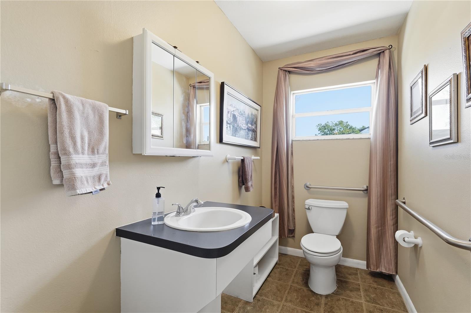 MAGNOLIA HEIGHTS - Commercial Sale