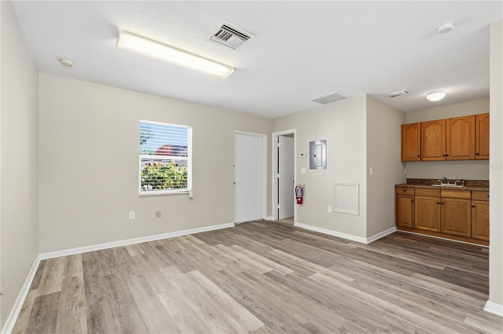 MAGNOLIA HEIGHTS - Commercial Sale