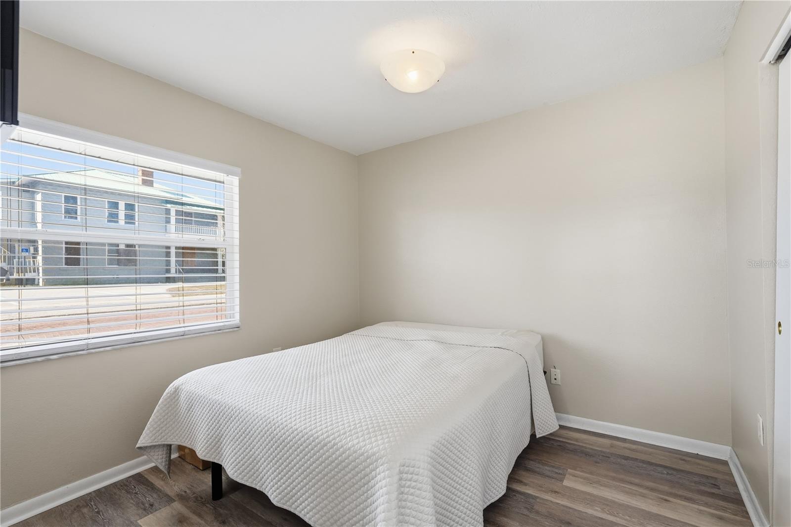 MAGNOLIA HEIGHTS - Commercial Sale