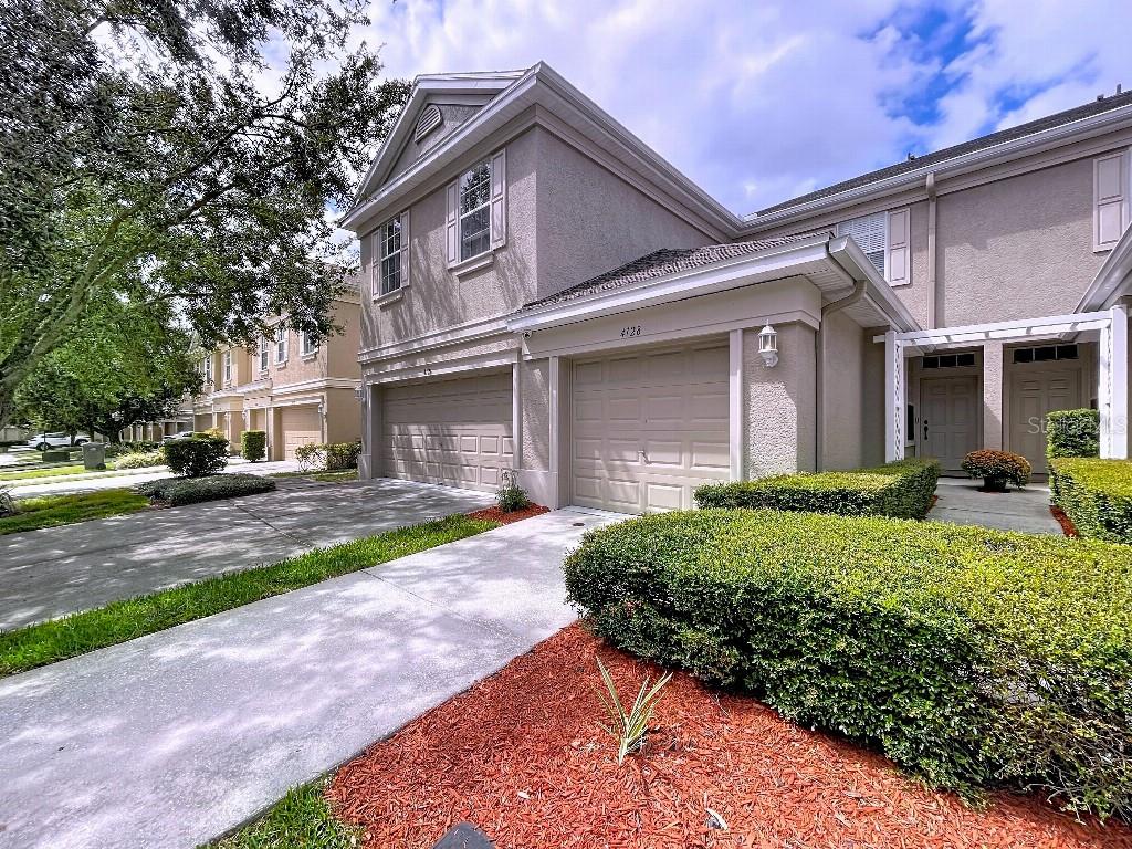 TOWNHOMES AT SABAL POINTE - Residential