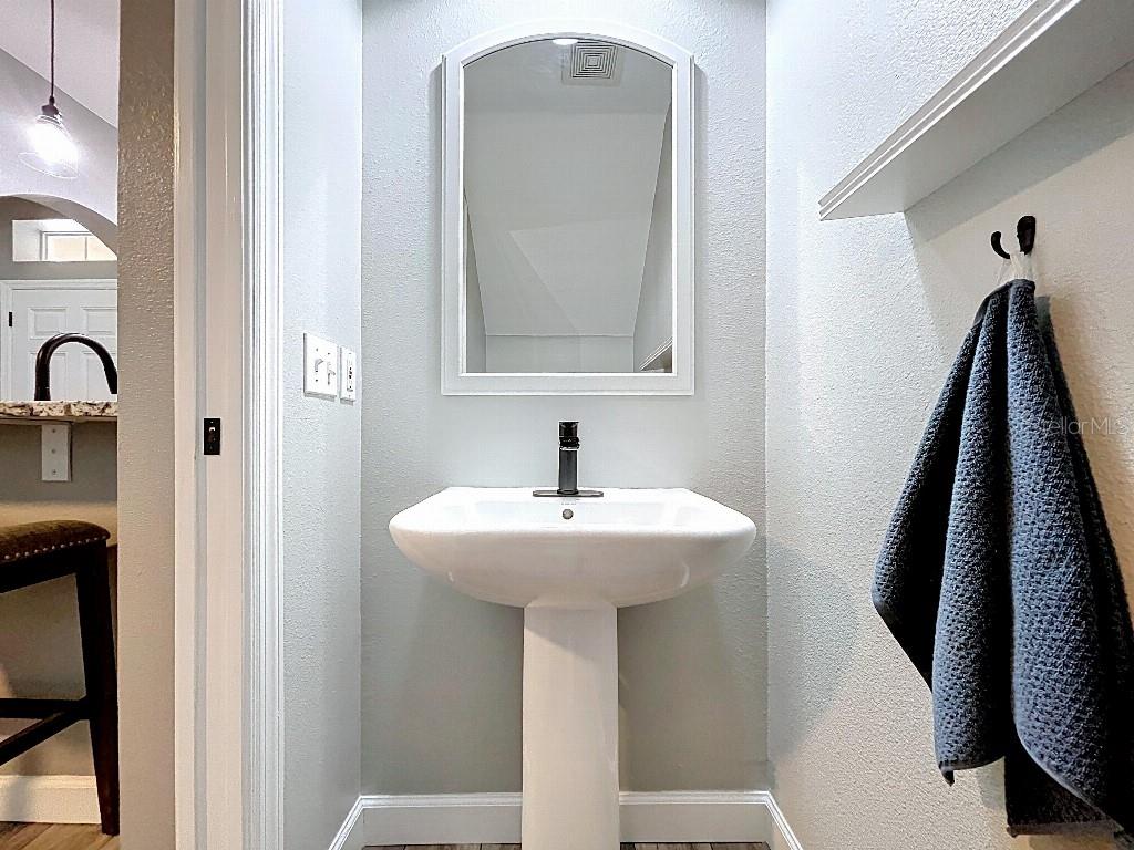 TOWNHOMES AT SABAL POINTE - Residential
