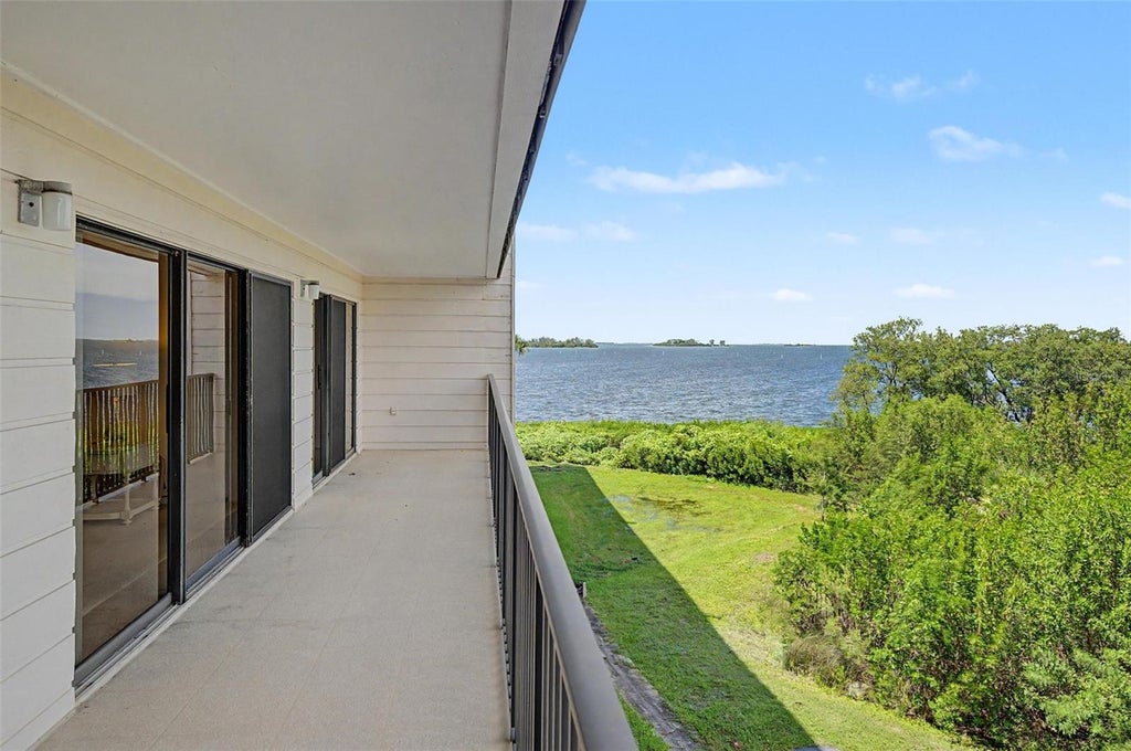 Photo of 2700 Bayshore Boulevard #11202, Dunedin, FL 34698 (MLS # TB8542311)