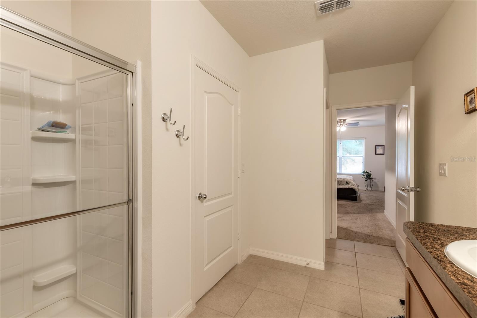 FISHERMANS COVE - Residential