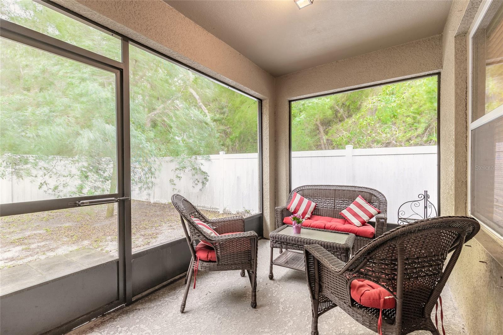 FISHERMANS COVE - Residential