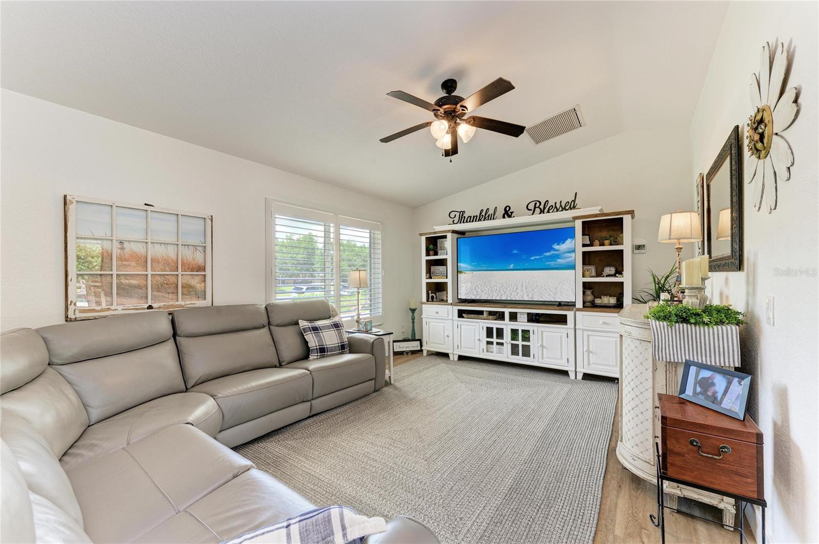 Search Properties for Sale 4 18565 EDGEWATER DRIVE