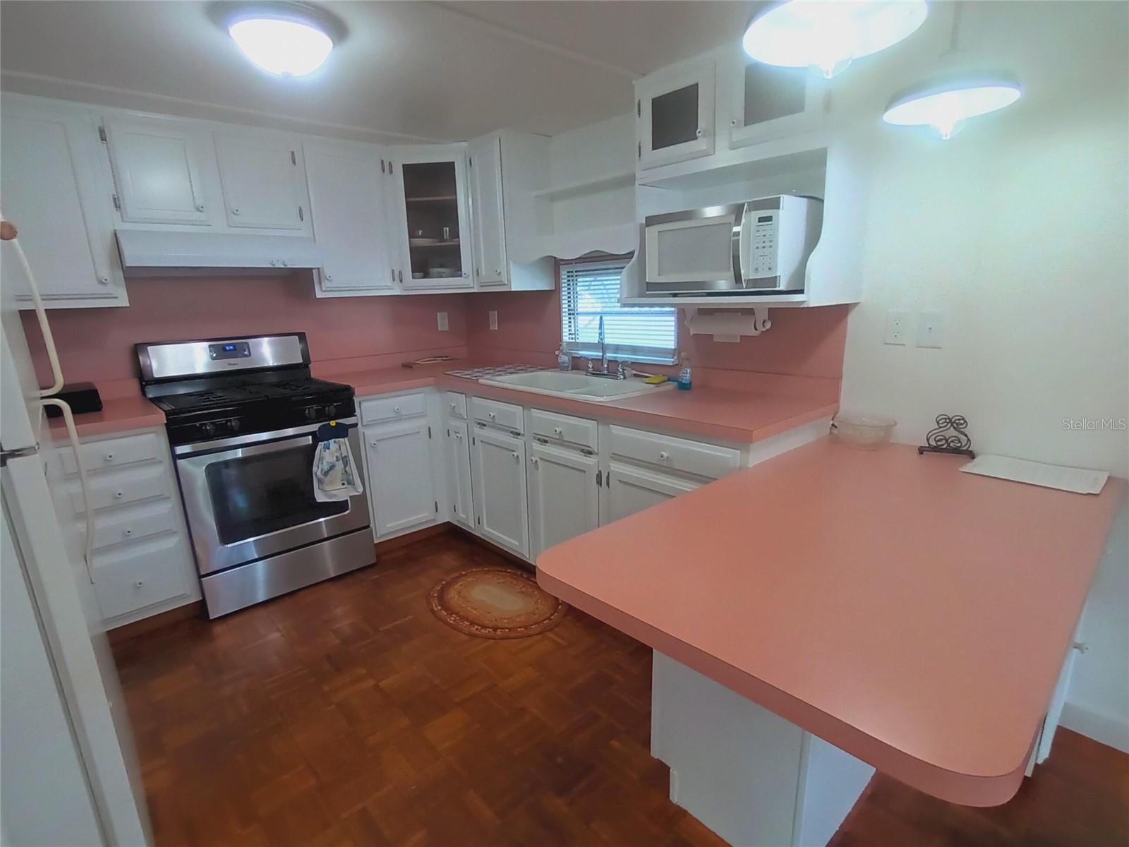 TRI-PAR ESTATES - Residential