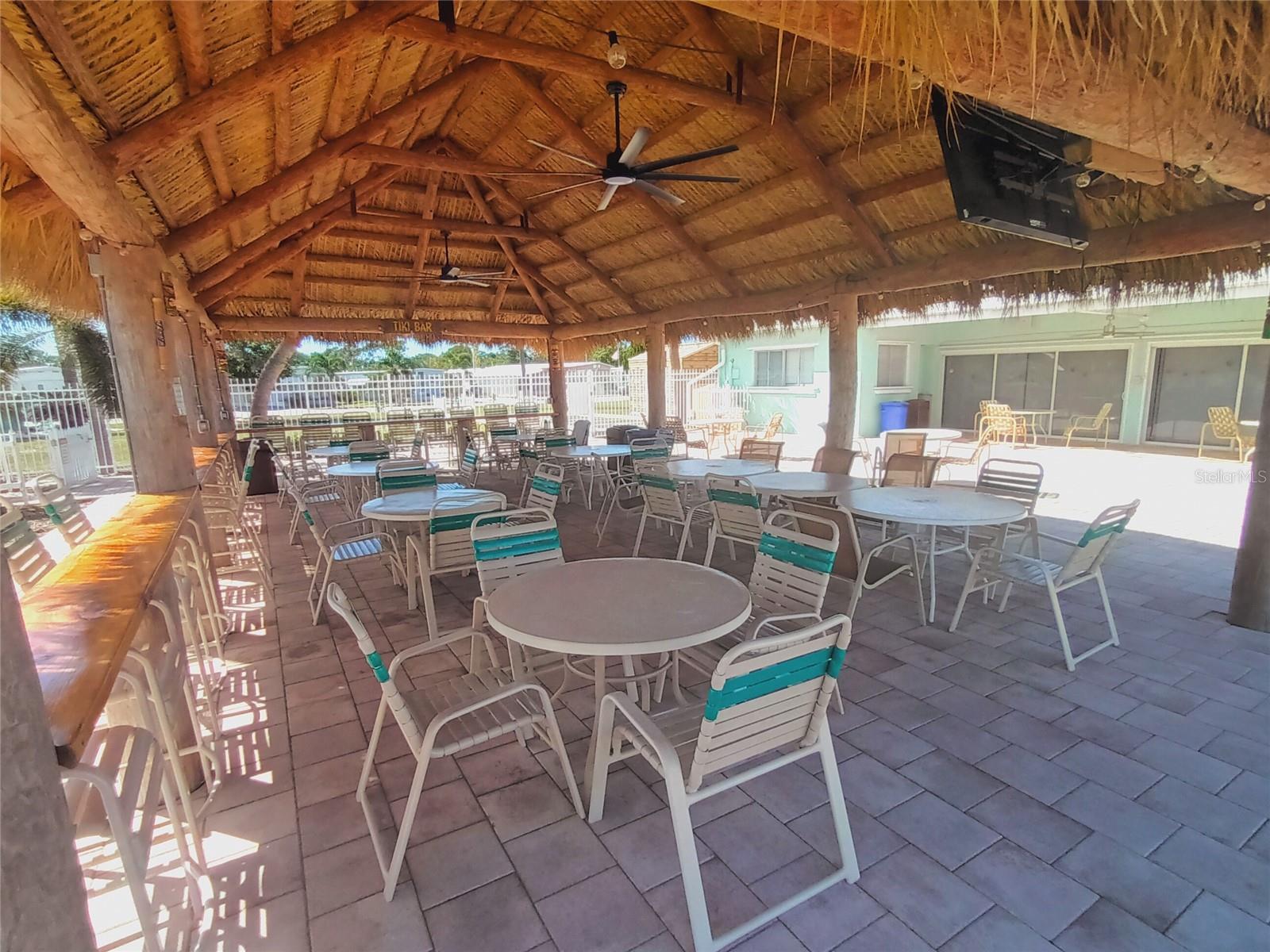 TRI-PAR ESTATES - Residential