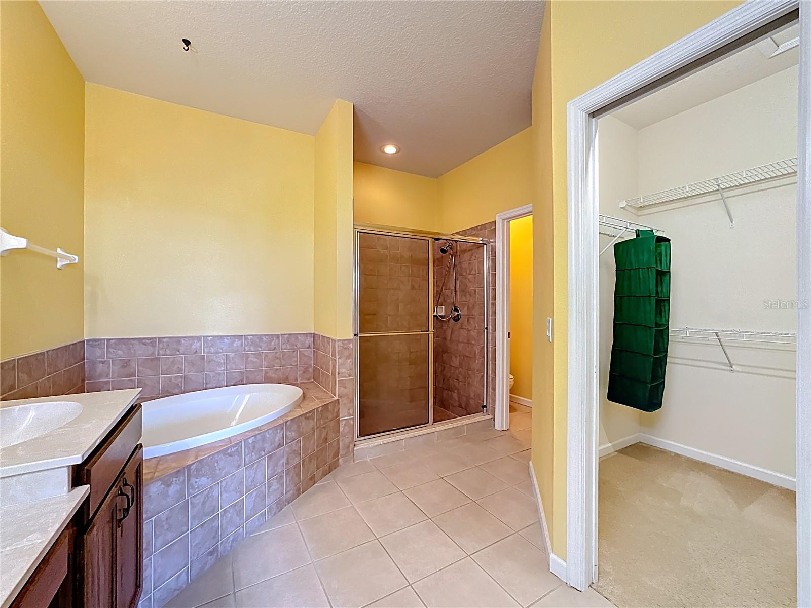 SPANISH POINT - Residential